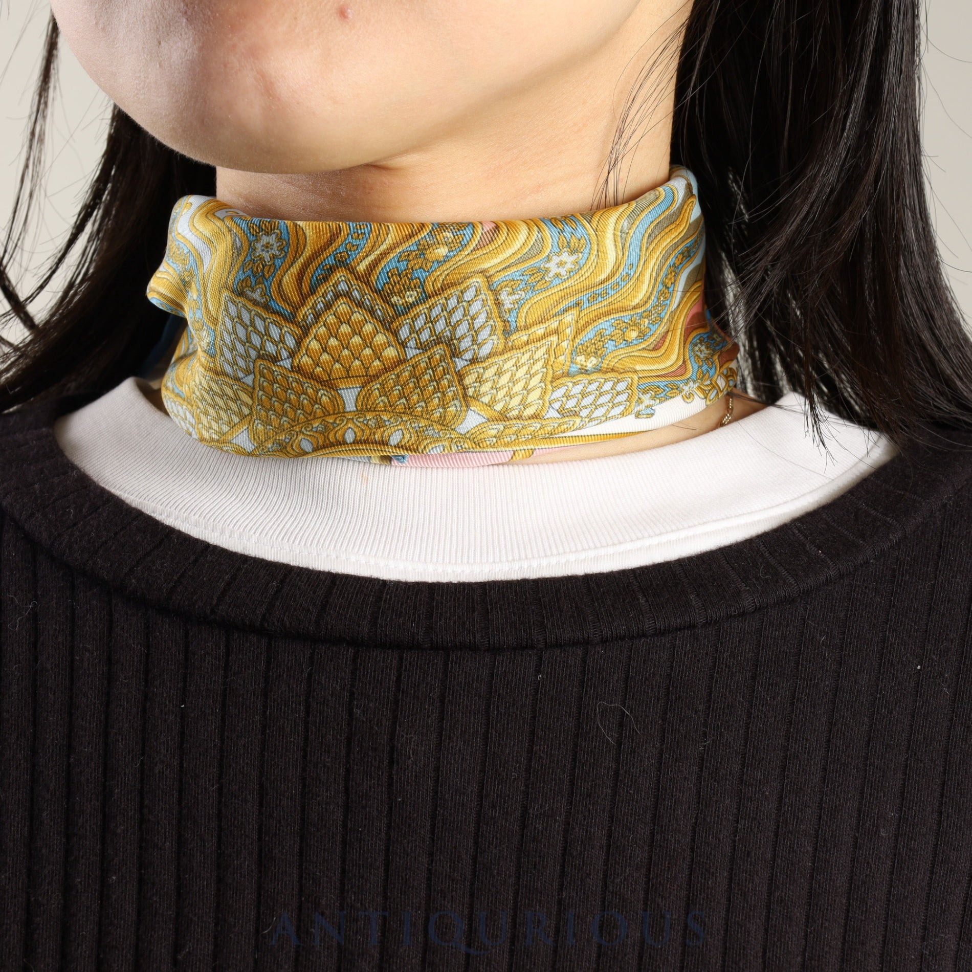 エルメス スカーフ カレ45 栄光の日 SILK100%