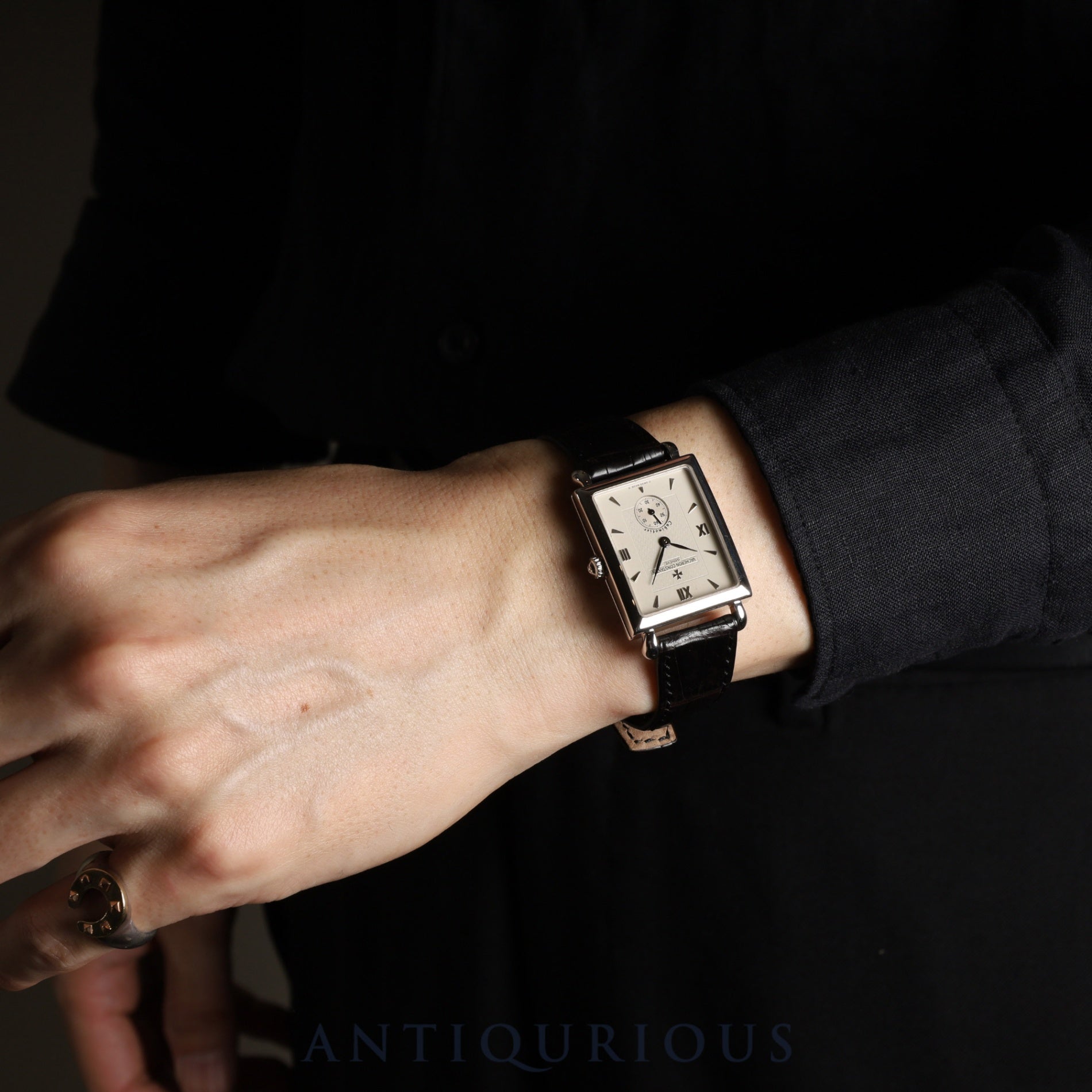 ヴァシュロン・コンスタンタン キャビノチェ 91001/000G-7 手巻き Cal.1017 750 純正革ベルト 純正尾錠(750) ホワイト文字盤 箱 ケース 冊子 保証書(1996年) オーバーホール済み