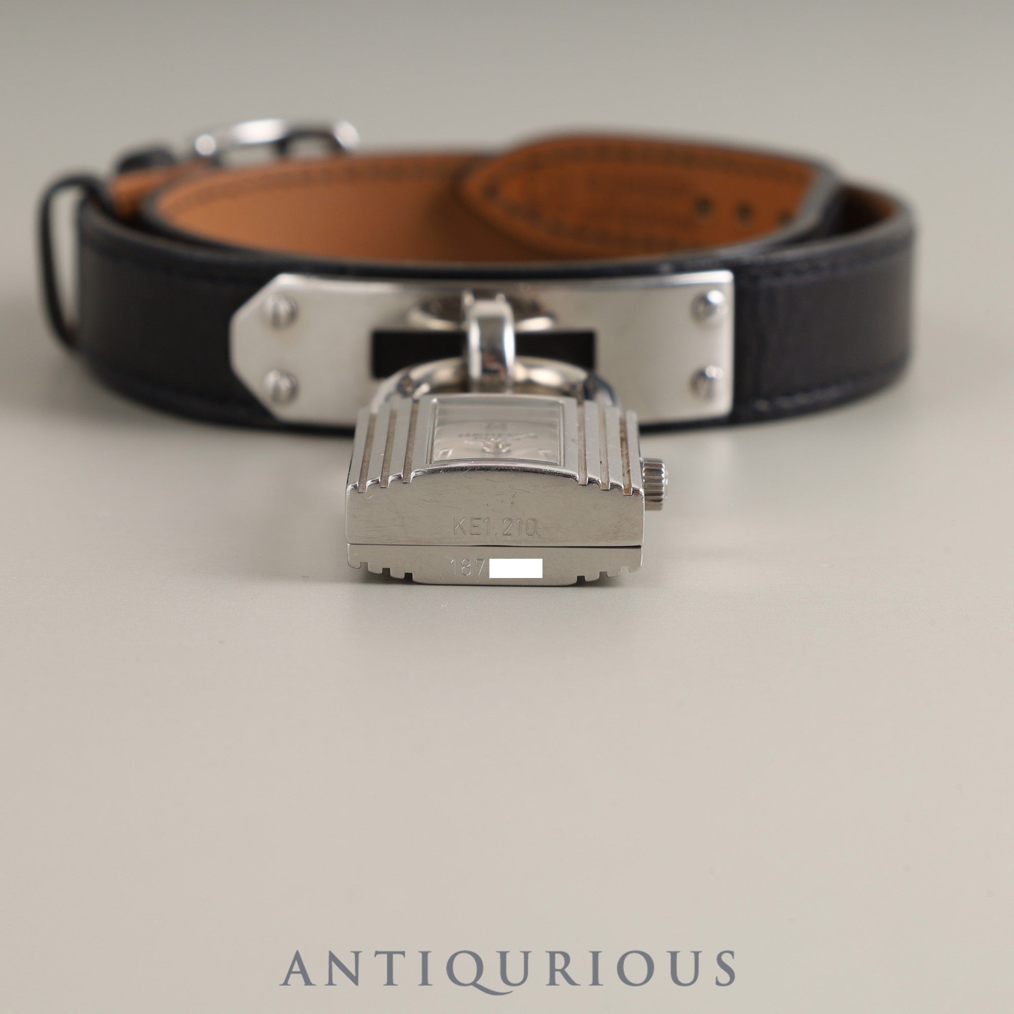 Hermes Kelly Watch KE1.210 Quartz Cal.901.001 SS Genuine leather strap (□F stamp: 2002) Genuine buckle (SS) Silver dial Box Booklet Card Warranty (2004) Overhauled