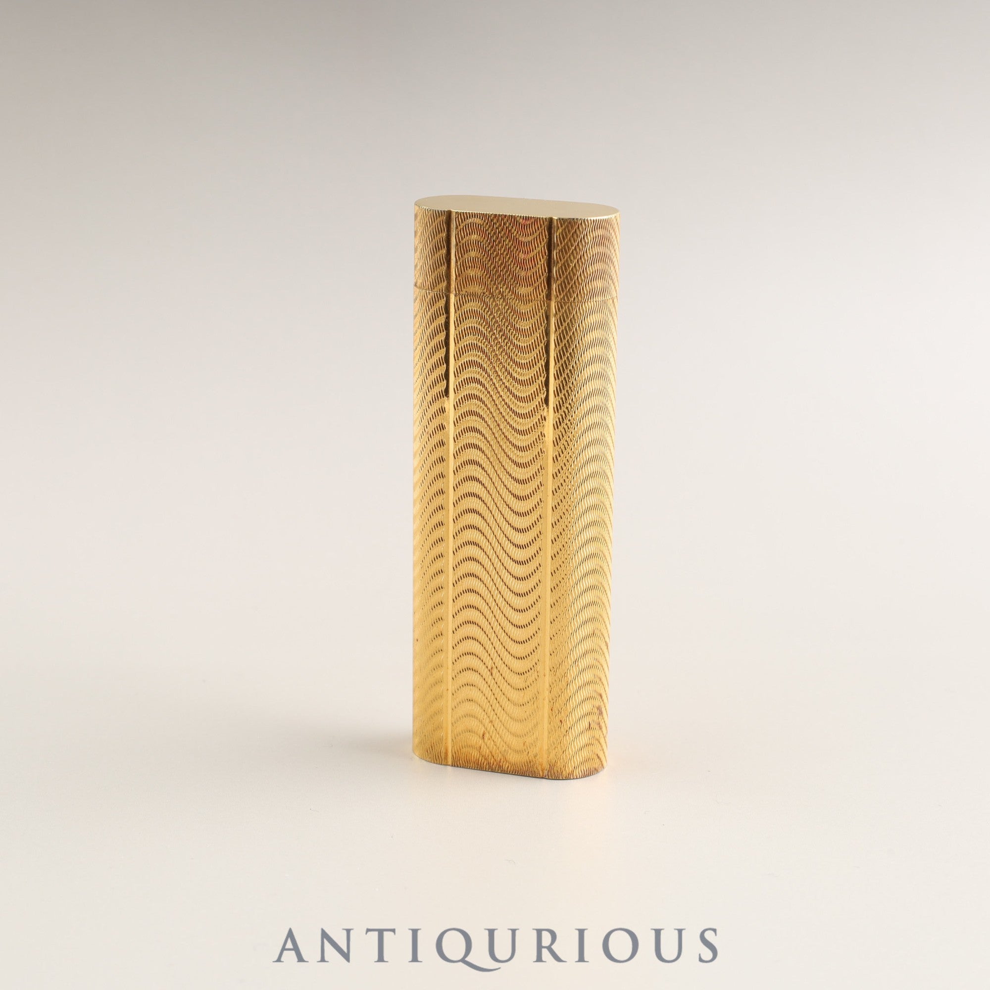 Cartier lighter oval wave pattern GP