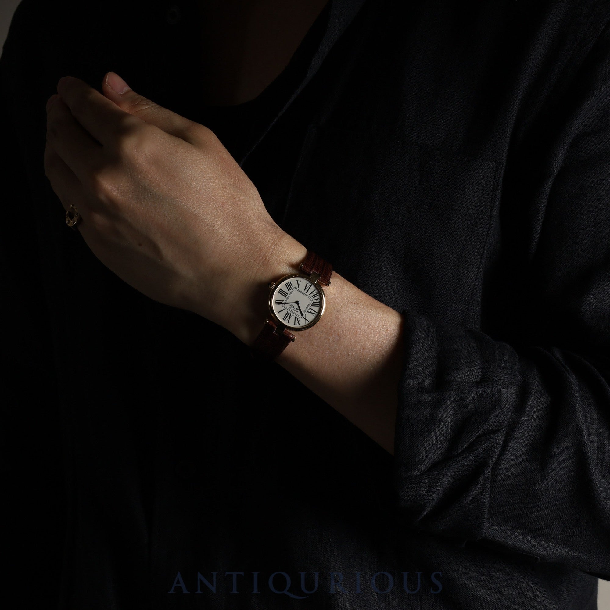 Cartier Must Vendôme VLC LM 590003 Quartz Caliber 90 SV925 Leather Strap with Genuine GP Buckle, Opalescent Dial, Box, Warranty Card (1992) and Booklet, Overhauled