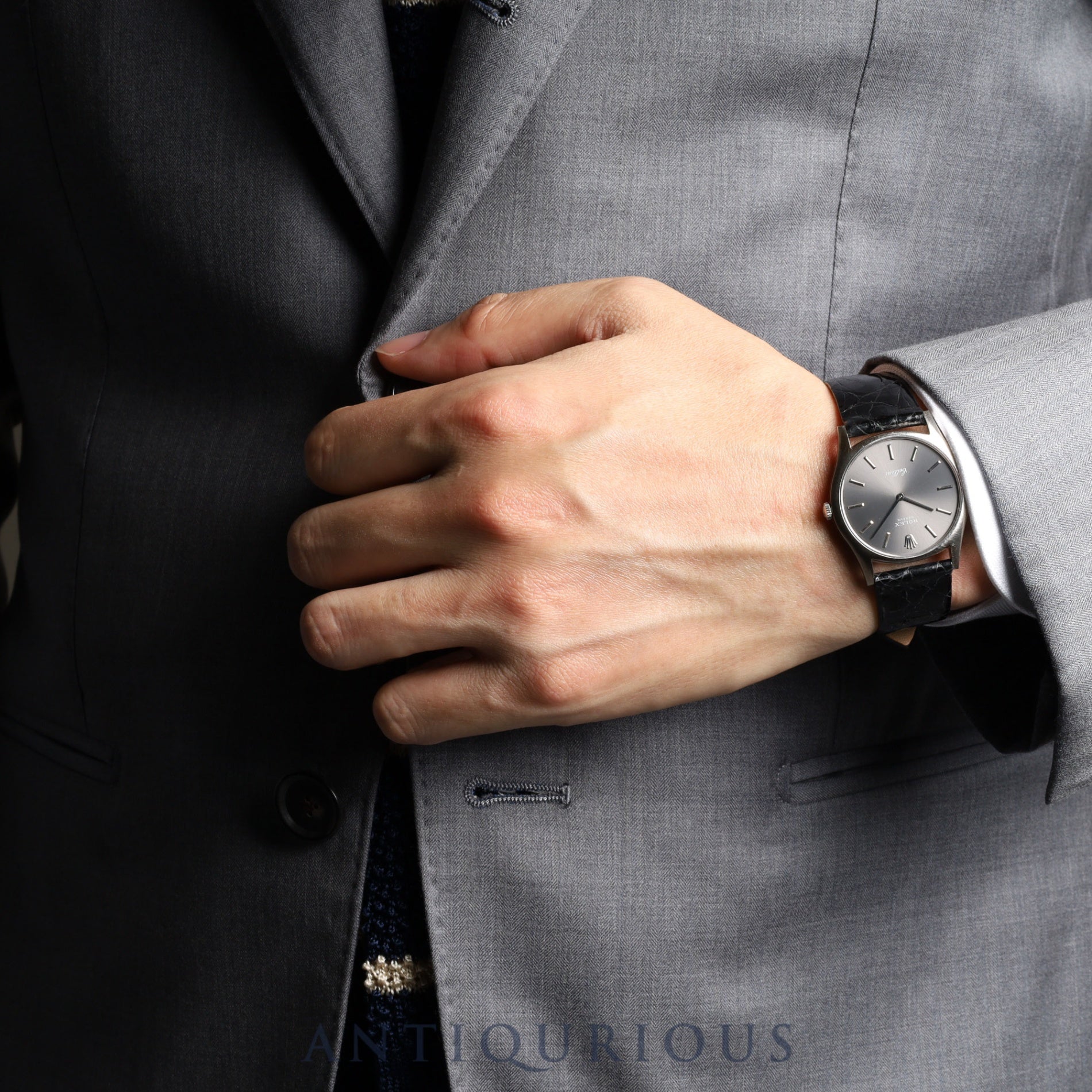 Rolex Cellini 3804 Manual winding Cal.1600 750 Leather Genuine buckle (SS) Grey dial 30 series (1970) Genuine replacement belt Overhauled