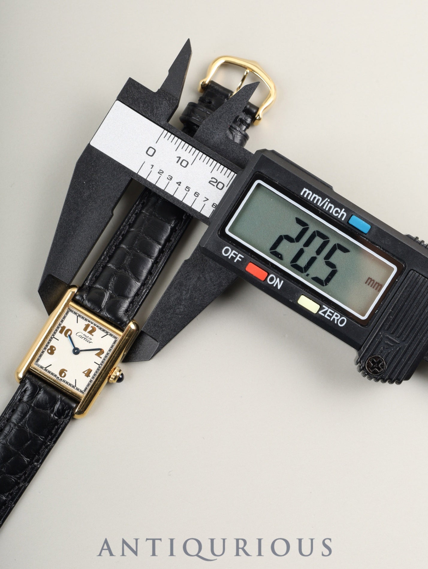 カルティエ マストタンク SM 5057001 クォーツ Cal.057 SV925 革 純正尾錠(GP)飛びアラビアCC文字盤(SWISS表記) オーバーホール済み