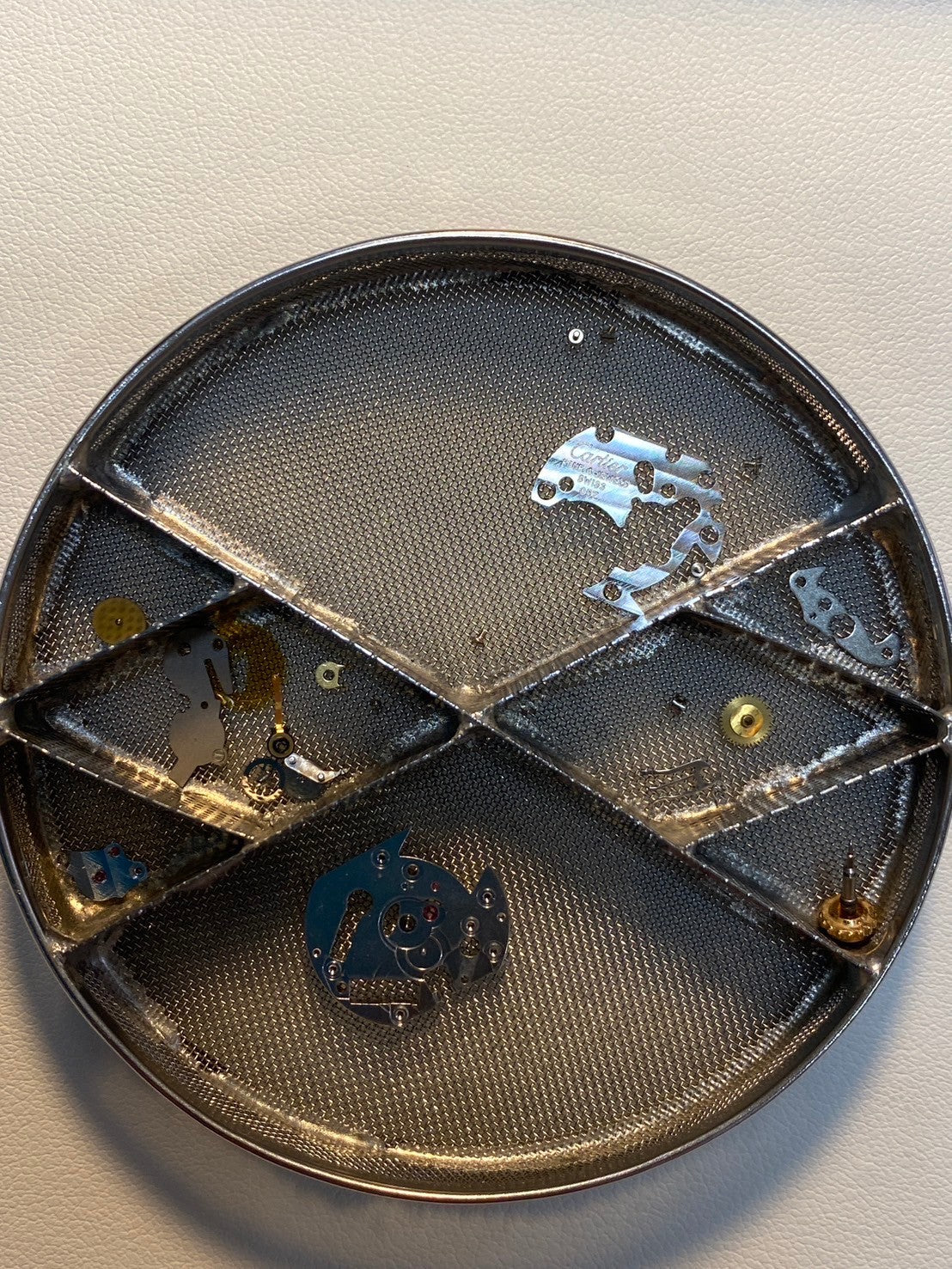 カルティエ マストタンク SM W1003154/1613 クォーツ Cal.057 SV925 革 純正Dバックル(GP)アイボリーローマン文字盤 箱 保証書(無記名/2009年)オーバーホール済み