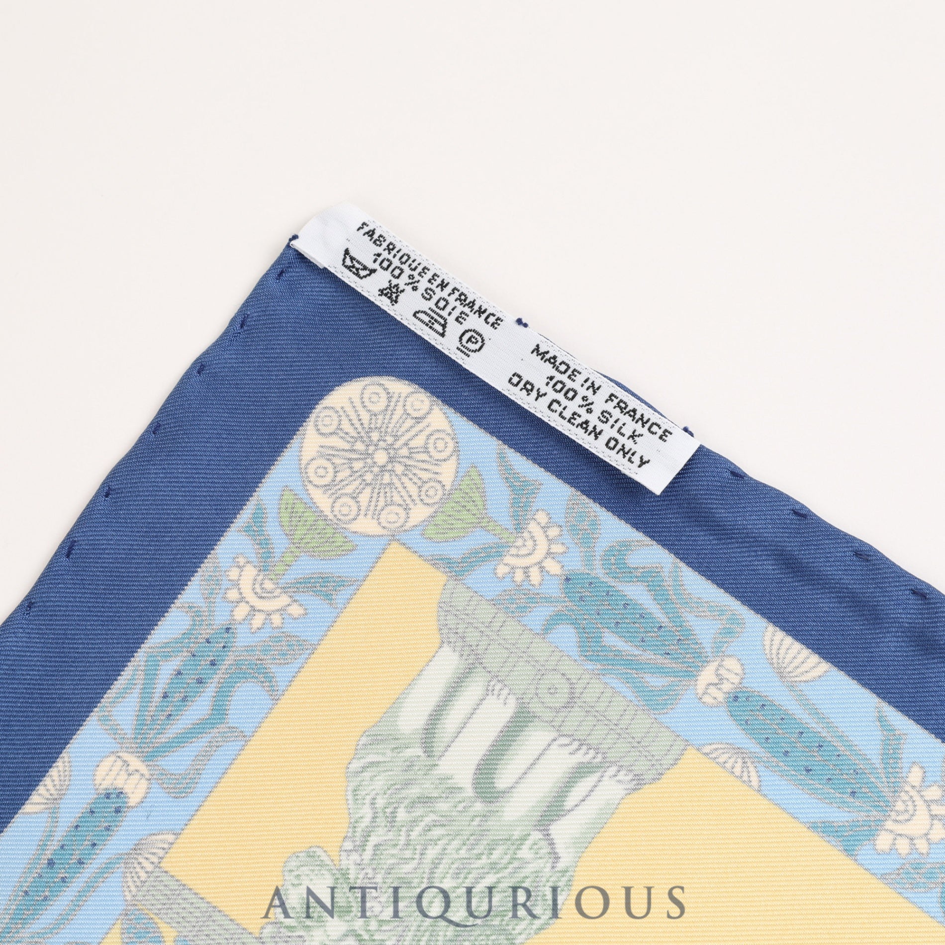 エルメス スカーフ カレ45 塔門 SILK100%