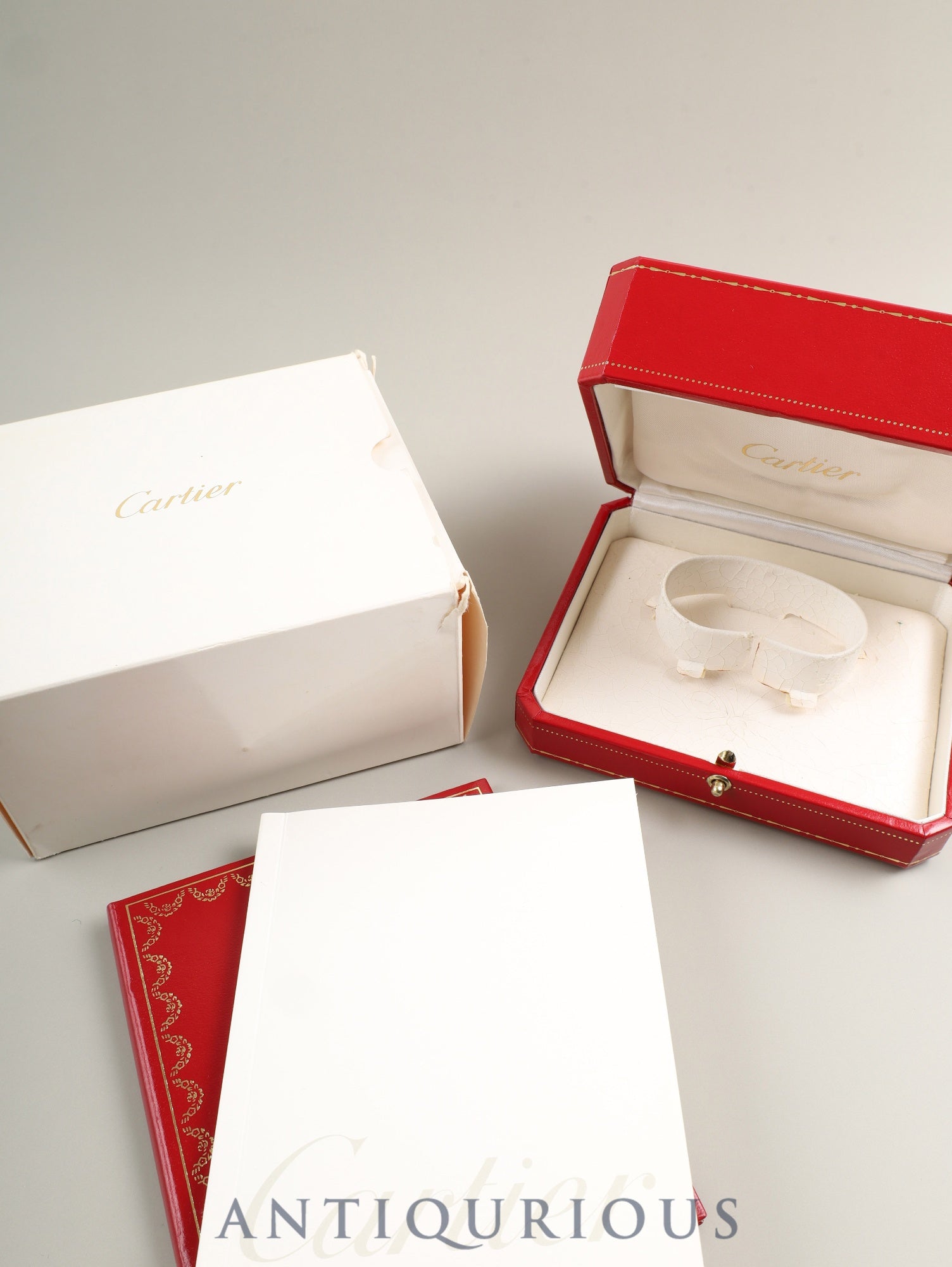 カルティエ マストトリニティ W1014945 / 2439 クォーツ Cal.157 SV925 純正革ベルト 純正Dバックル(SS) シルバーローマン文字盤 箱 冊子 オーバーホール済み