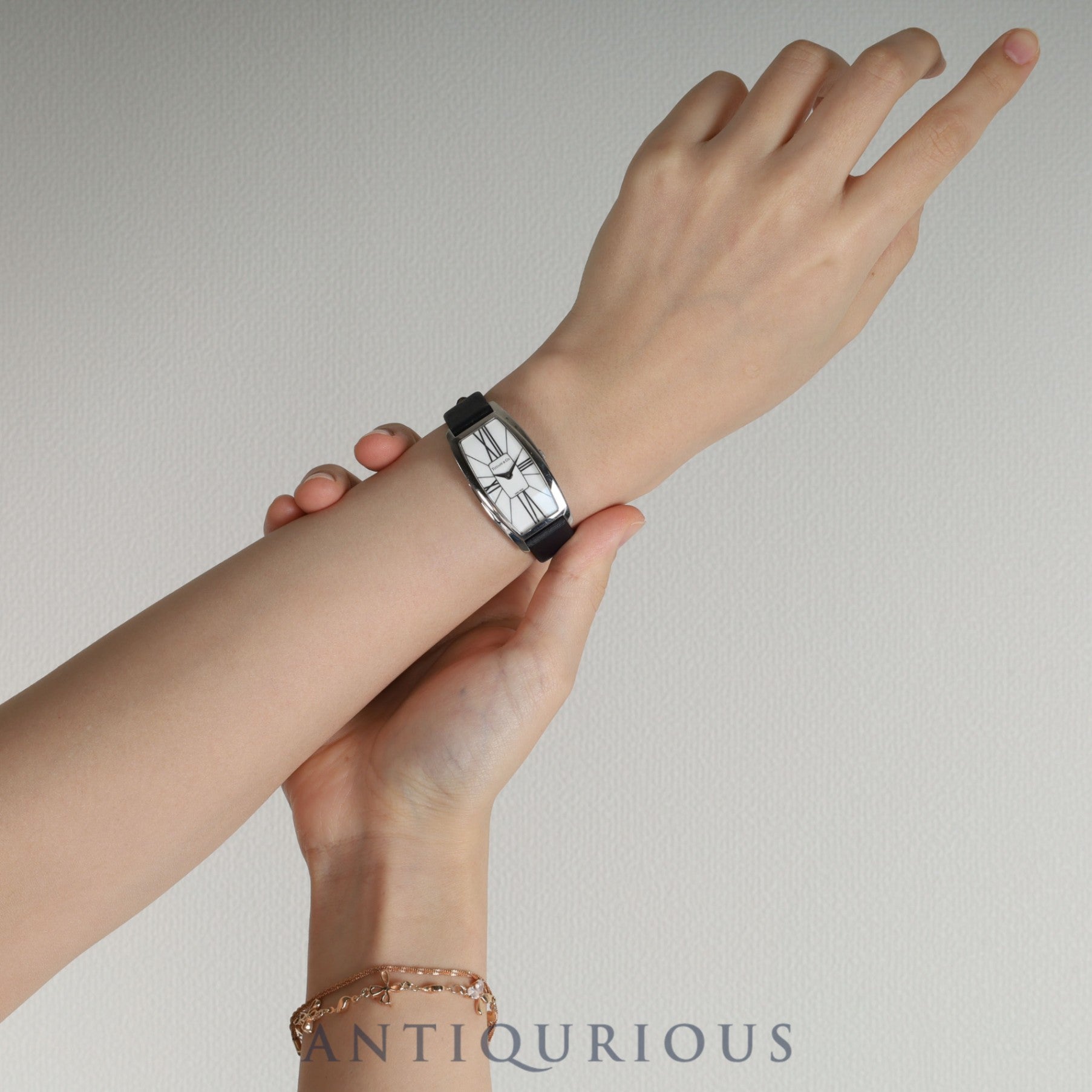 Tiffany Gemea Z6401.10.10A29A48A Quartz Cal.976.001 SS Genuine belt Genuine buckle (SS) White dial Overhauled