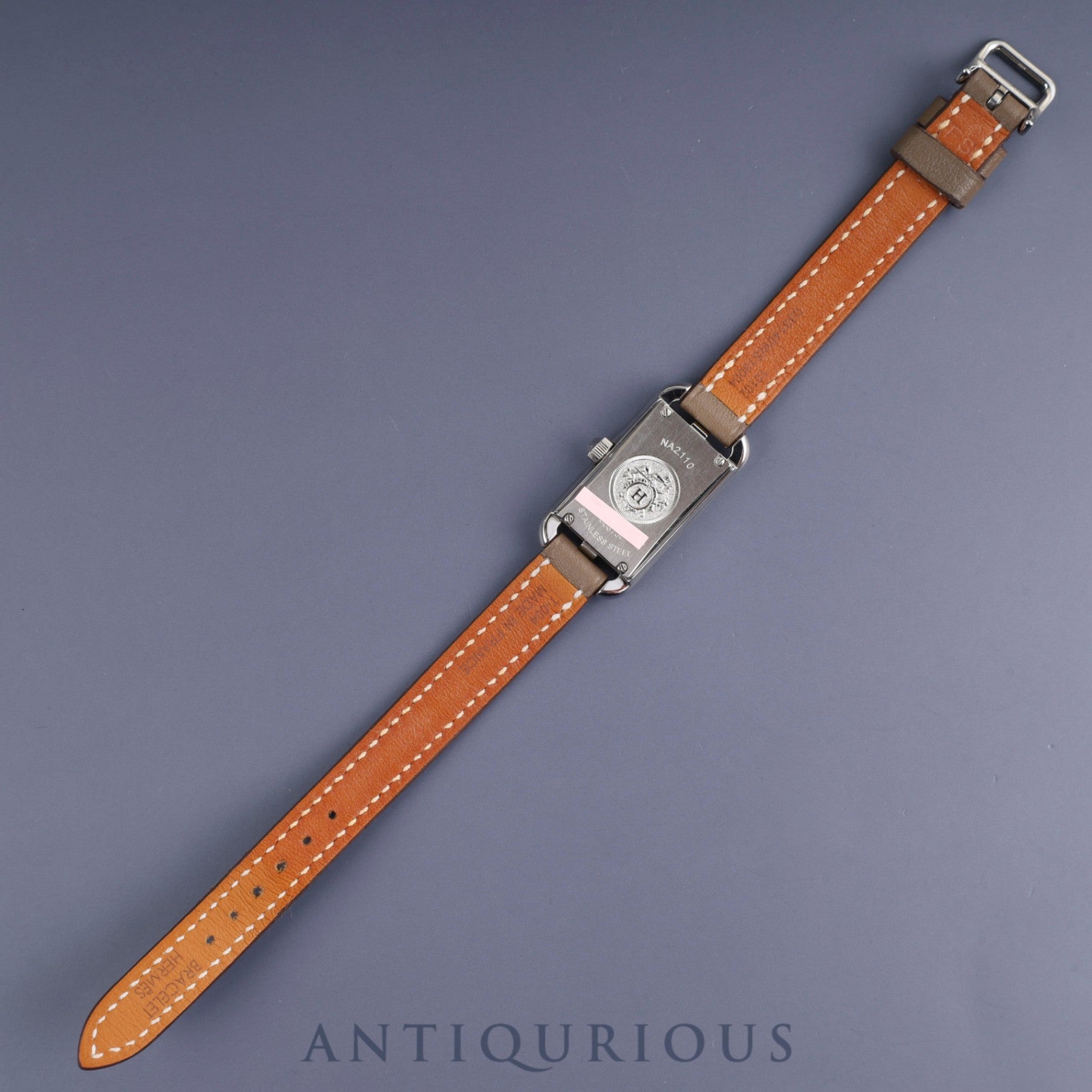 Hermes Nantucket NA2.110.220 / WW18 Quartz Cal.280.002 SS Genuine leather strap (Z stamp: 2021) Genuine buckle (SS) Silver dial Box Booklet Warranty (2021) Overhauled