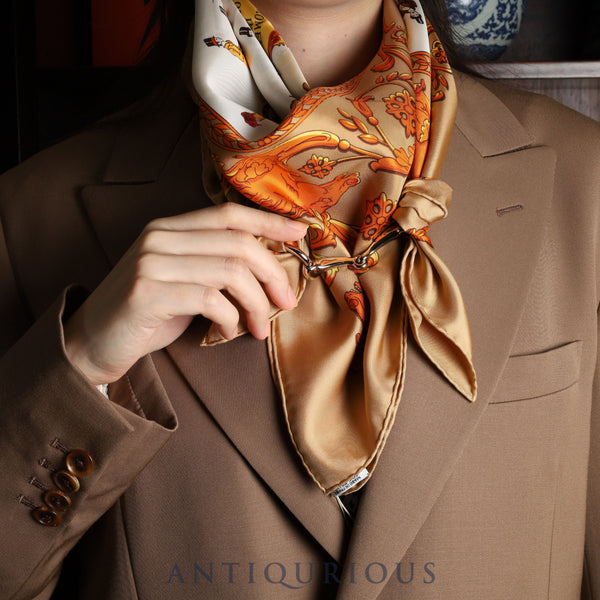 エルメス スカーフ カレ90 ロンシャンへの散歩 ケース SILK100%