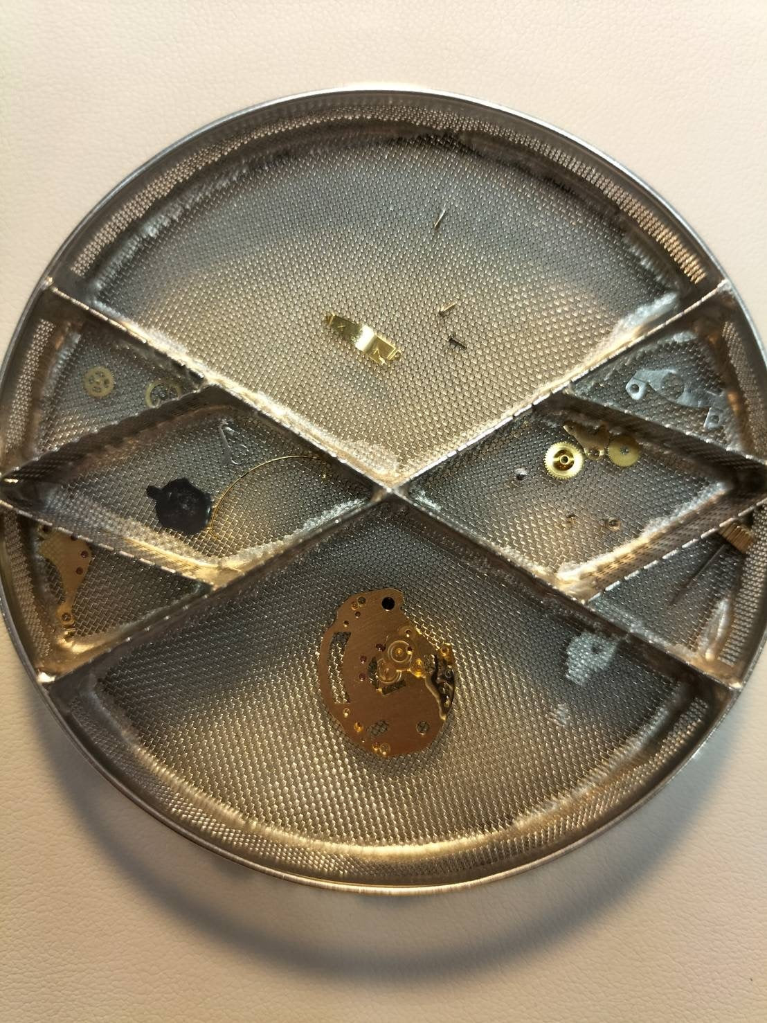 エルメス メドール 11.01 クォーツ Cal.976.001 GP 純正革ベルト(◯V刻印:1992年) 純正尾錠(GP)ホワイト文字盤 オーバーホール済み