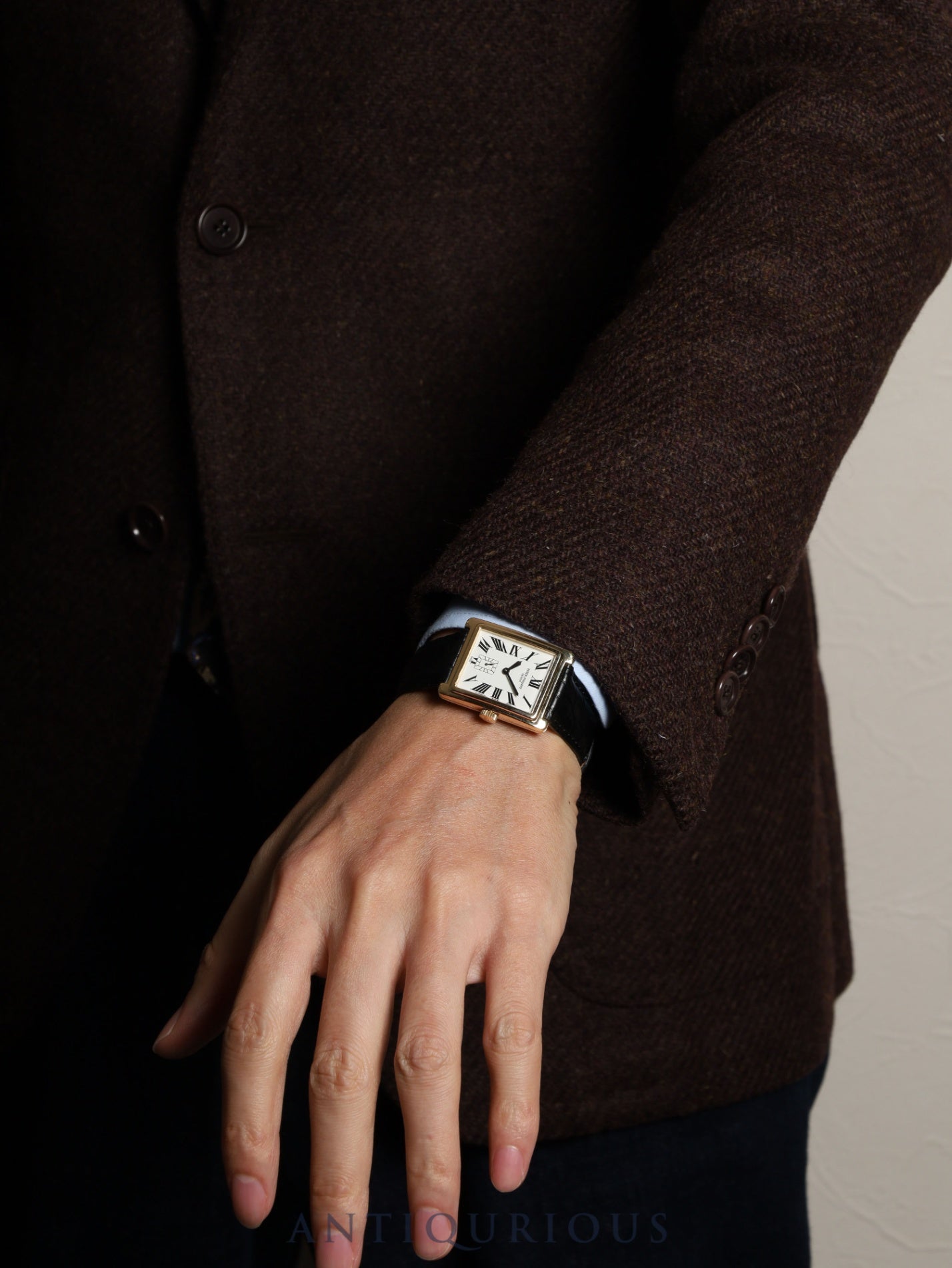 Patek Philippe Gondolo 5010 Manual Winding Caliber 215 750YG Leather Strap with Genuine Buckle (750YG) White Roman Dial Box Warranty Card (1994) Overhauled