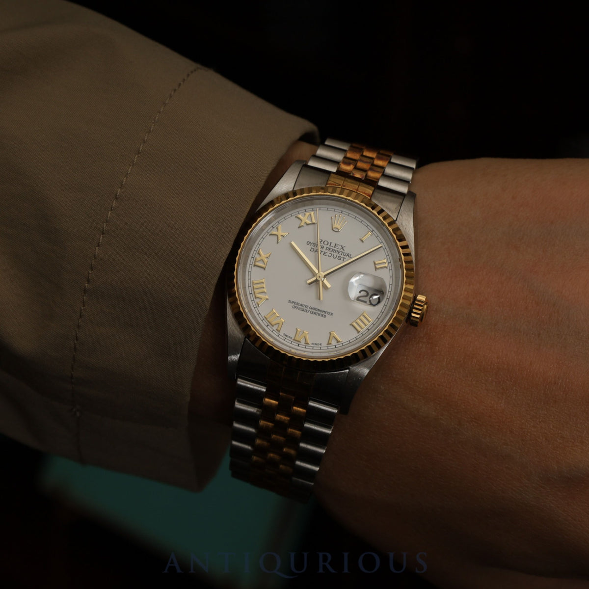 Rolex Datejust 36 16233 Automatic Caliber 3135 Stainless Steel/Yellow Gold White Shantung Dial P Serial (2000) Overhauled