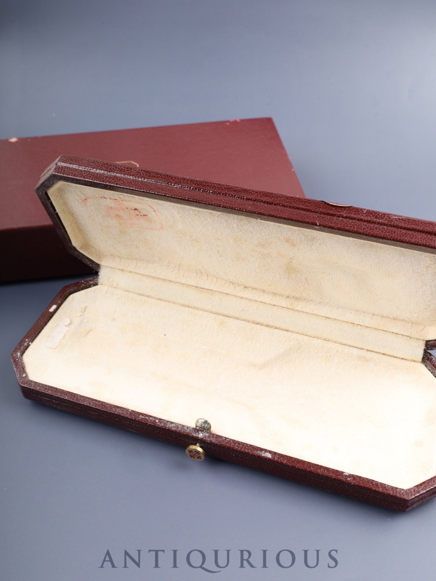Patek Philippe Golden Ellipse 3989 Manual winding Cal.215 750WG Original leather strap Original pin buckle (750WG) White Roman dial Box Overhauled