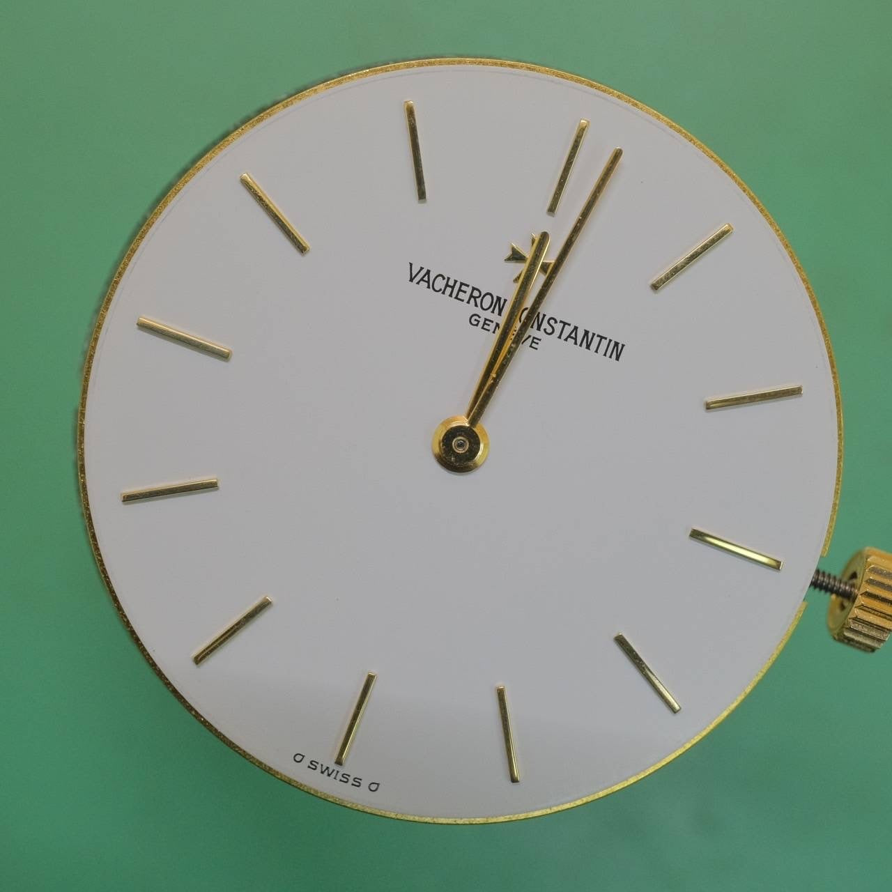 ヴァシュロン・コンスタンタン エッセンシャル 31039 手巻き Cal.1132 YG 革 純正尾錠(750)ホワイト文字盤