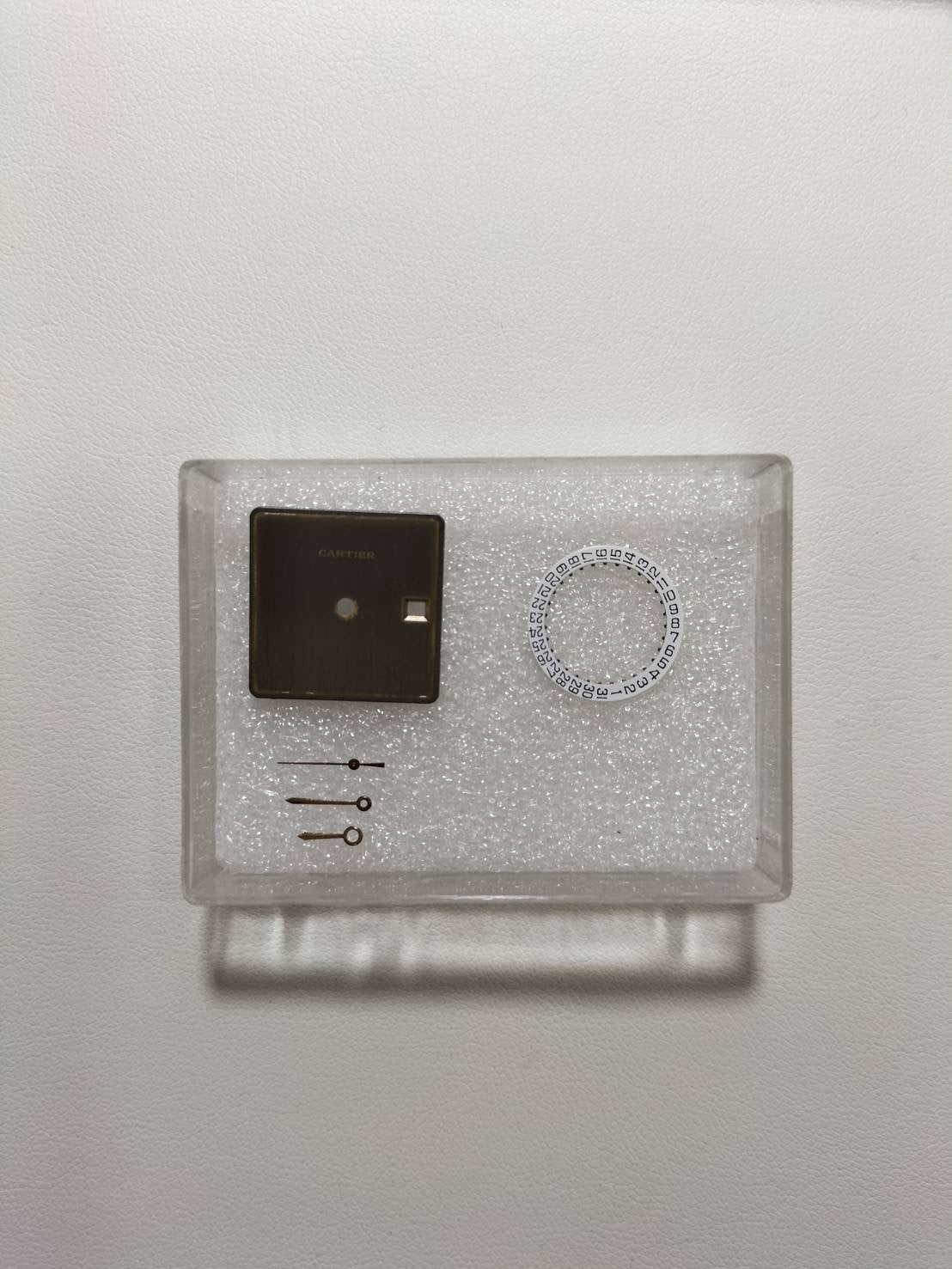 カルティエ サントス カレ LM 81036283/2961 自動巻き Cal.- SS/YG SS/YG ゴーストグレー文字盤(SWISS表記) 箱 冊子 保証書(無記載)クロス オーバーホール済み