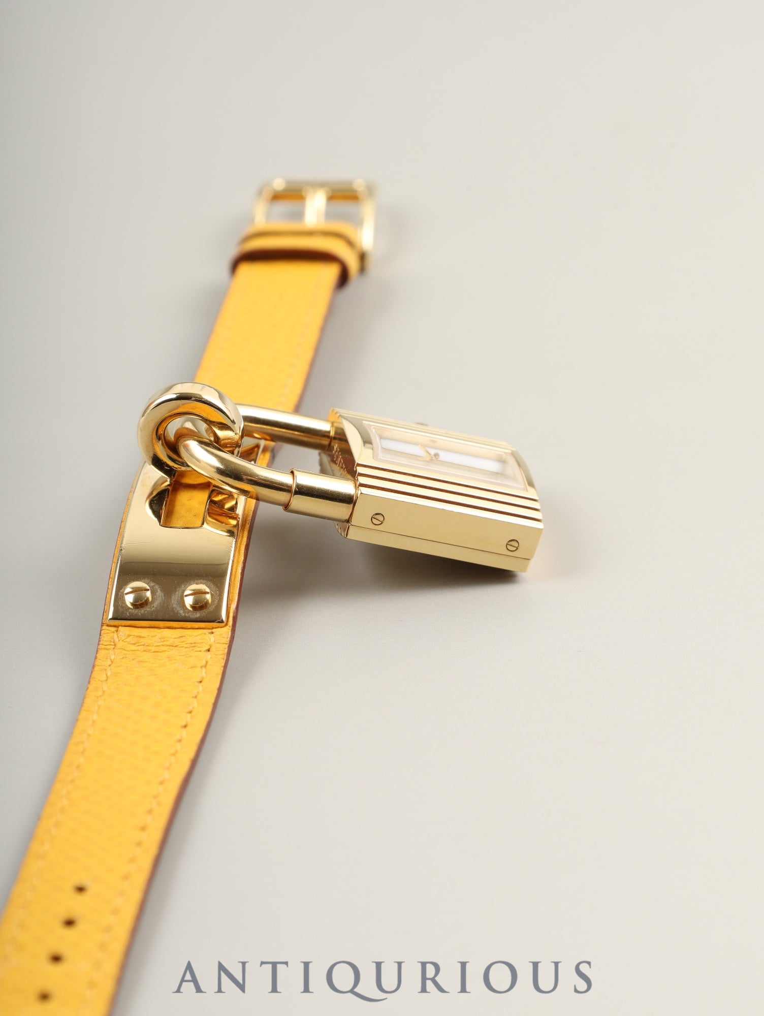 エルメス ケリーウォッチ KE1.210 クォーツ Cal.100.106 GP 純正革ベルト(□A刻印:1997年 ) 純正尾錠(GP) ホワイト文字盤 箱 ケース 冊子 保証書(2001年)オーバーホール済み