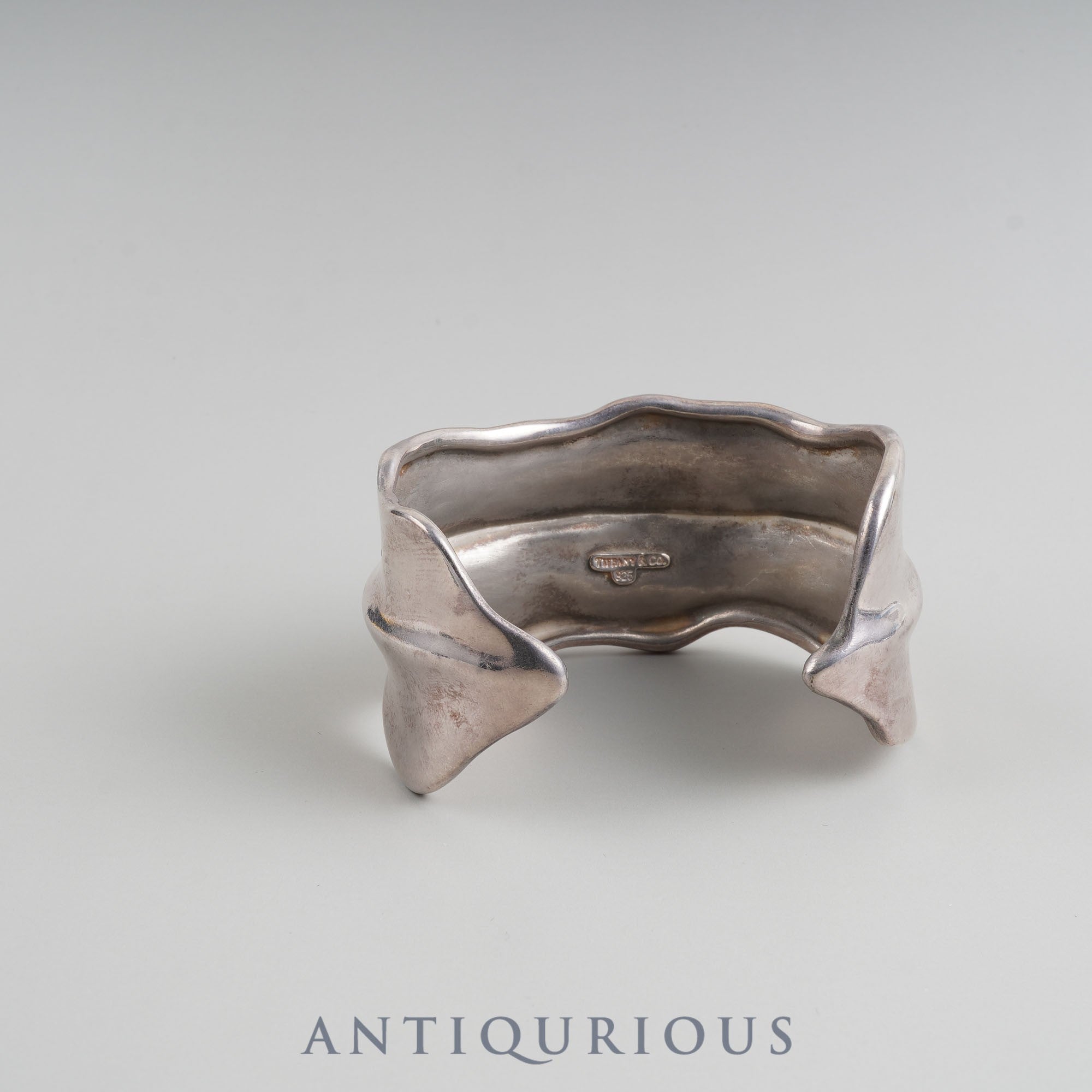 ティファニー バングル ヴィンテージ リーフ