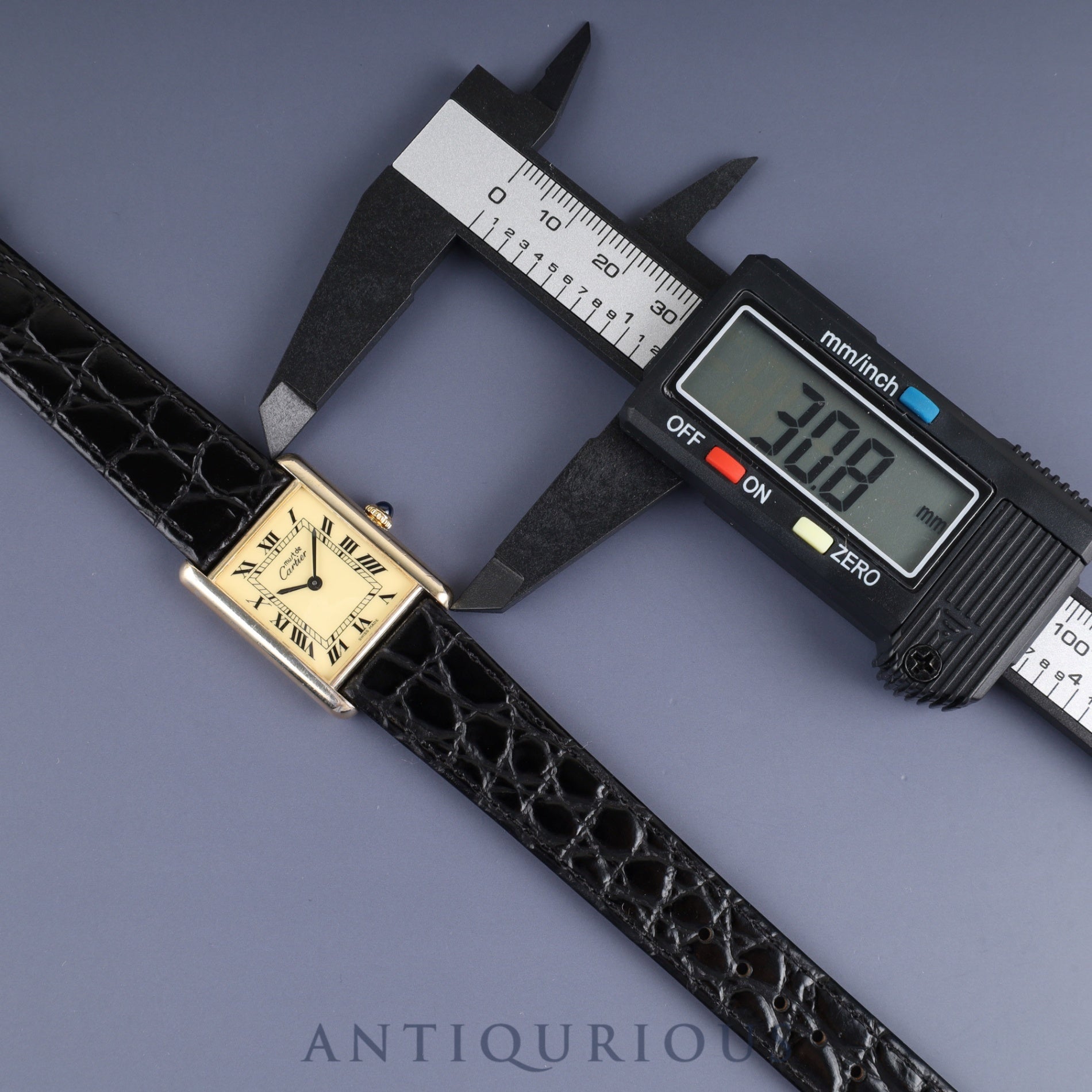 カルティエ マストタンク LM 手巻き Cal.- SV925 革 純正尾錠(GP) アイボリーローマン文字盤 カルティエブティックにてコンプリートサービス済み