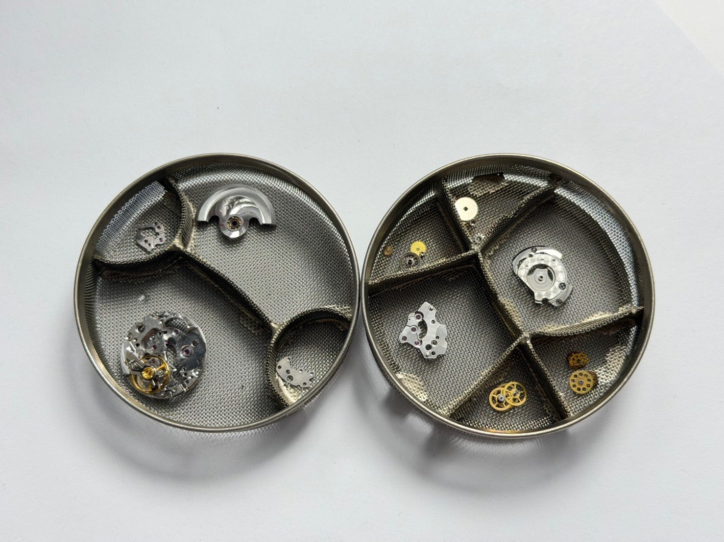 カルティエ サントス オクタゴン LM 2966 自動巻き Cal.ETA2671 SS/YG SS/YG ホワイトローマン文字盤(SWISS表記 ) 箱 冊子 保証書(1980年)オーバーホール済み