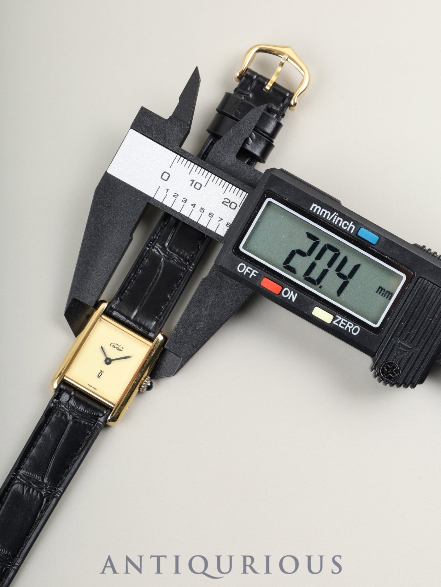 Cartier Must Tank SM Manual Winding Cal. 78-1 SV925 Leather Genuine Buckle (GP) Ivory Dial (SWISS MADE Marking) After-sales Service Overhauled at a Cartier Boutique