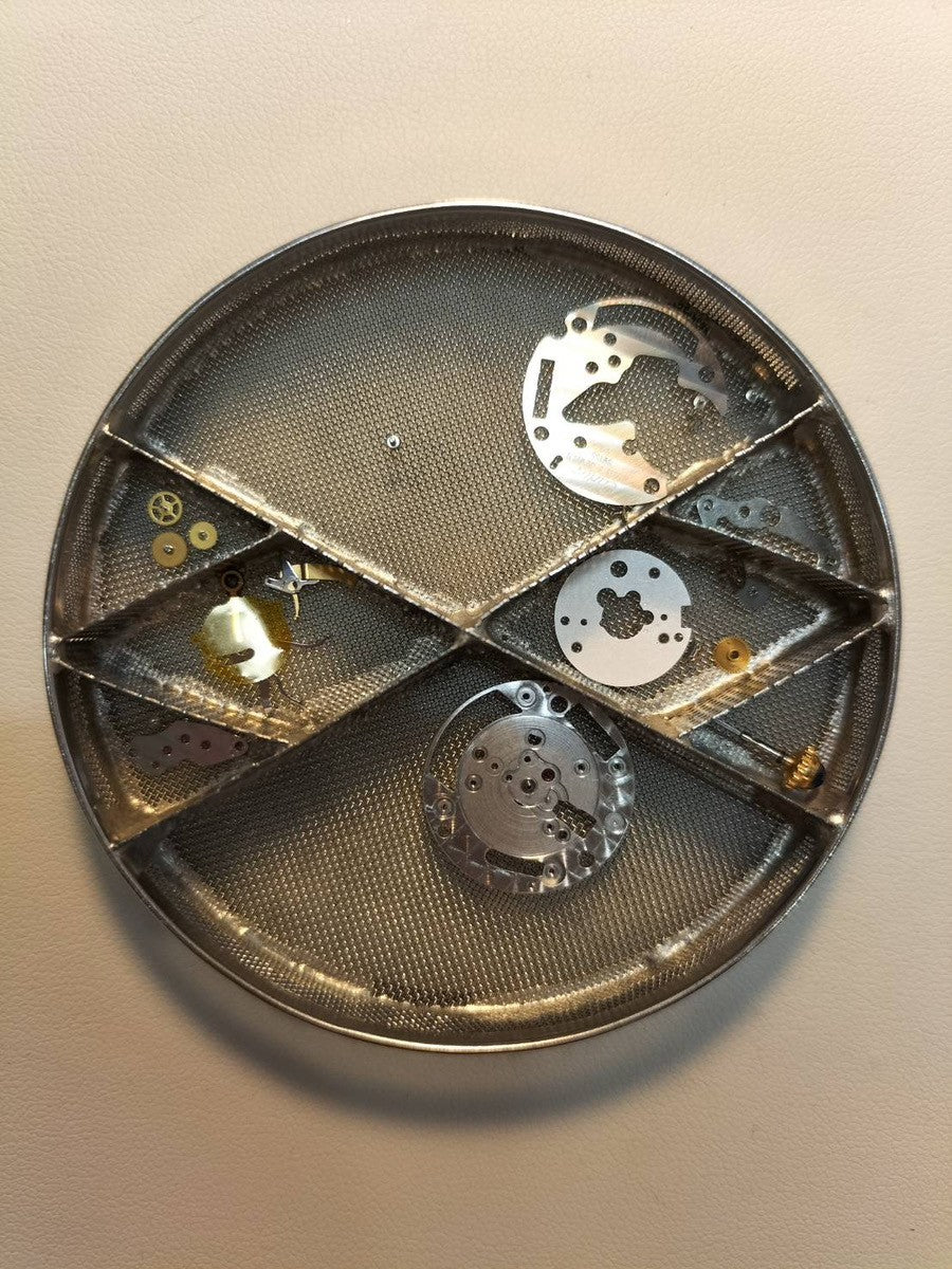 カルティエ マストタンク LM W1002753 / 590005 クォーツ Cal.90 SV925 革 純正尾錠(GP) アイボリーローマン文字盤 箱 オーバーホール