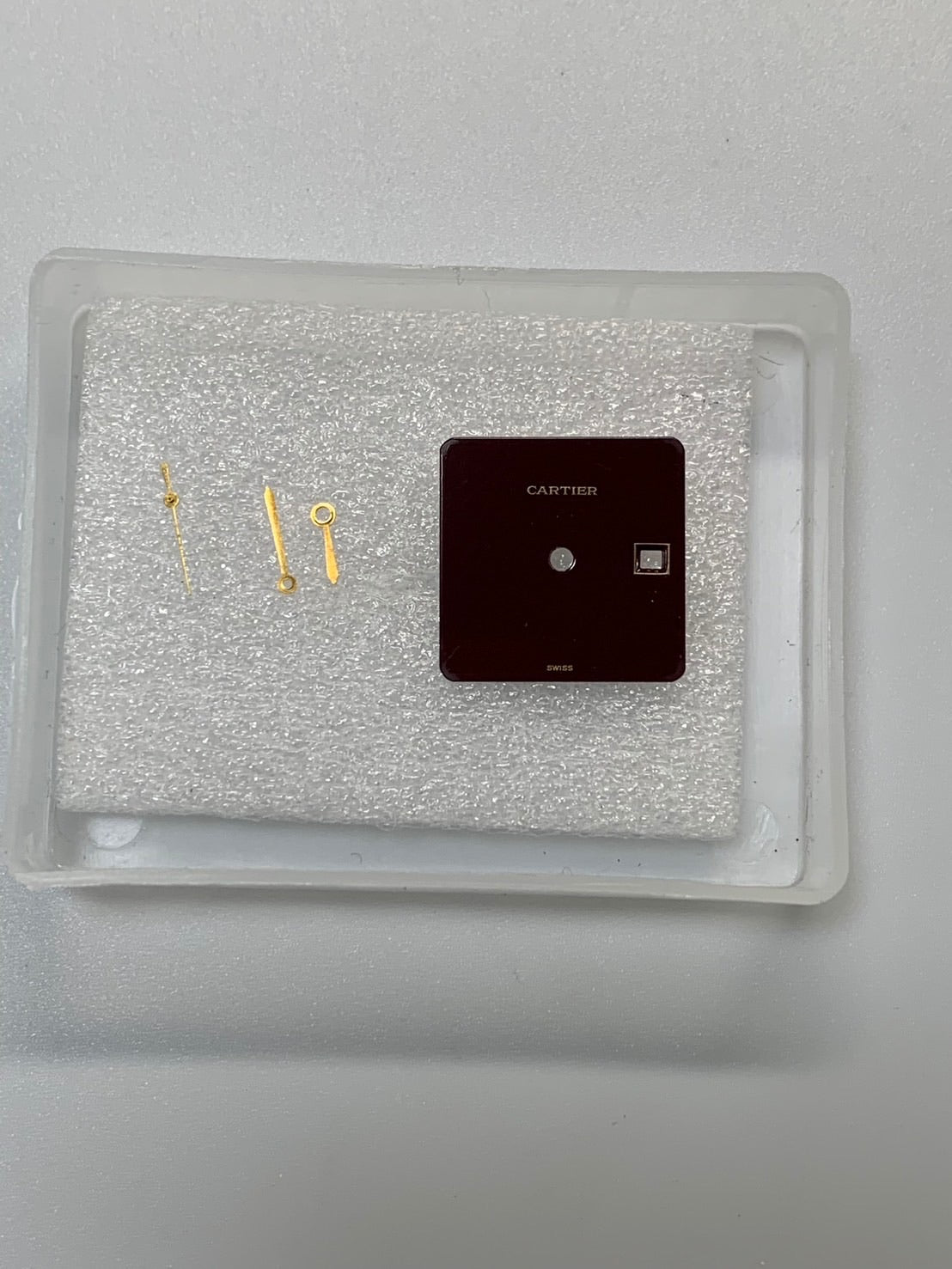 カルティエ サントス カレ LM 2961 自動巻き Cal.ETA2671 SS/YG SS/YG ガーネットダイヤル ボルドー文字盤(SWISS表記)オーバーホール済み
