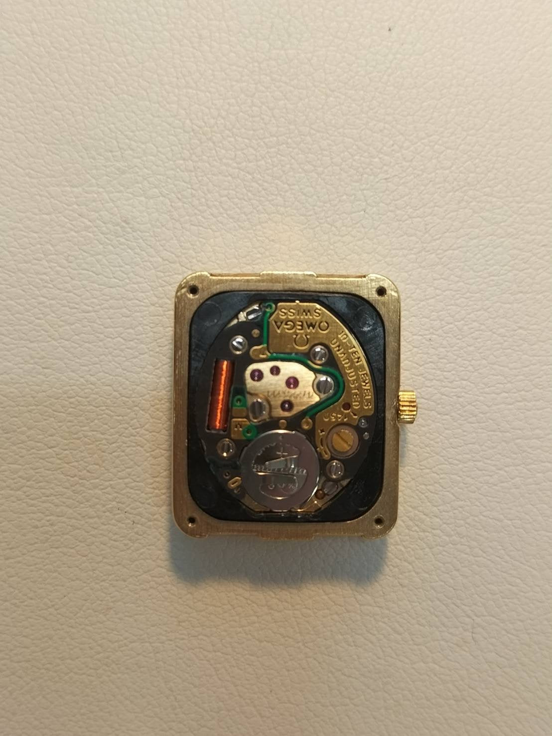 オメガ デ・ヴィル 595.0070 クォーツ Cal.- GP 革 純正尾錠(GP) シャンパン文字盤 純正ベルト オーバーホール済み