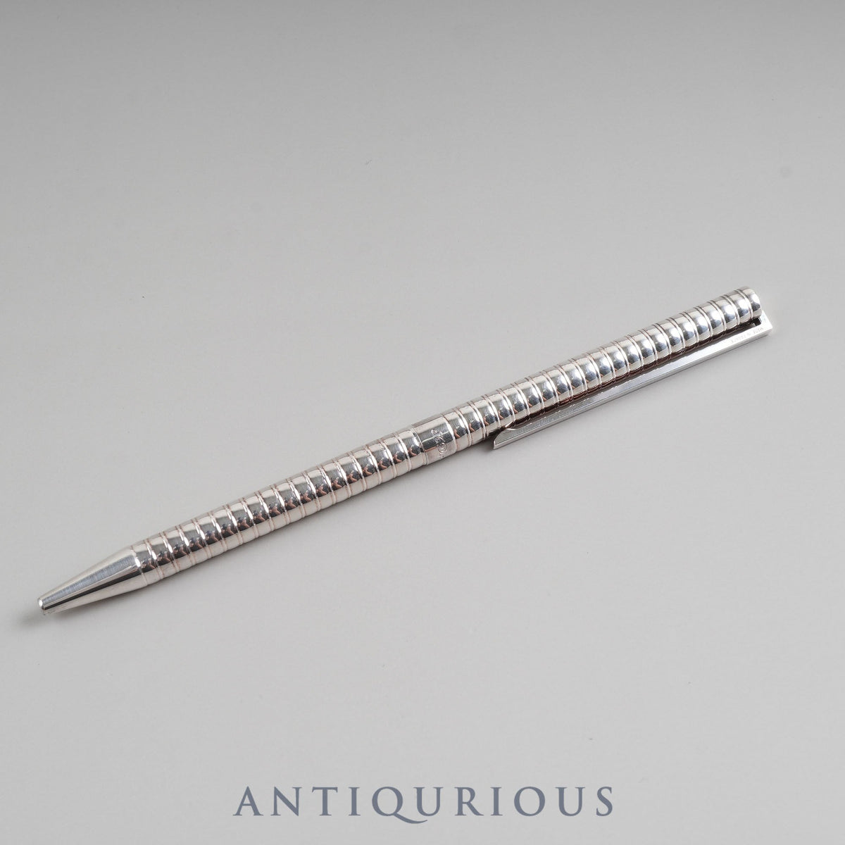 エス・テー・デュポンの万年筆（S.T.DUPONT）| 東京銀座のヴィンテージ 