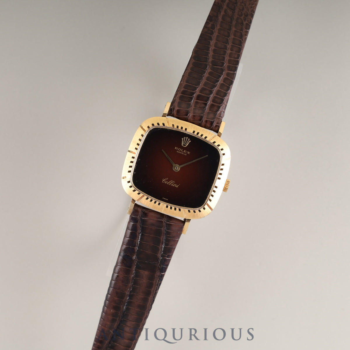 Rolex Cellini 4084 Manual Winding Caliber 1600 750 Leather Strap Genuine Buckle (GP) Red Gradient Dial No. 36 (1972) Overhauled