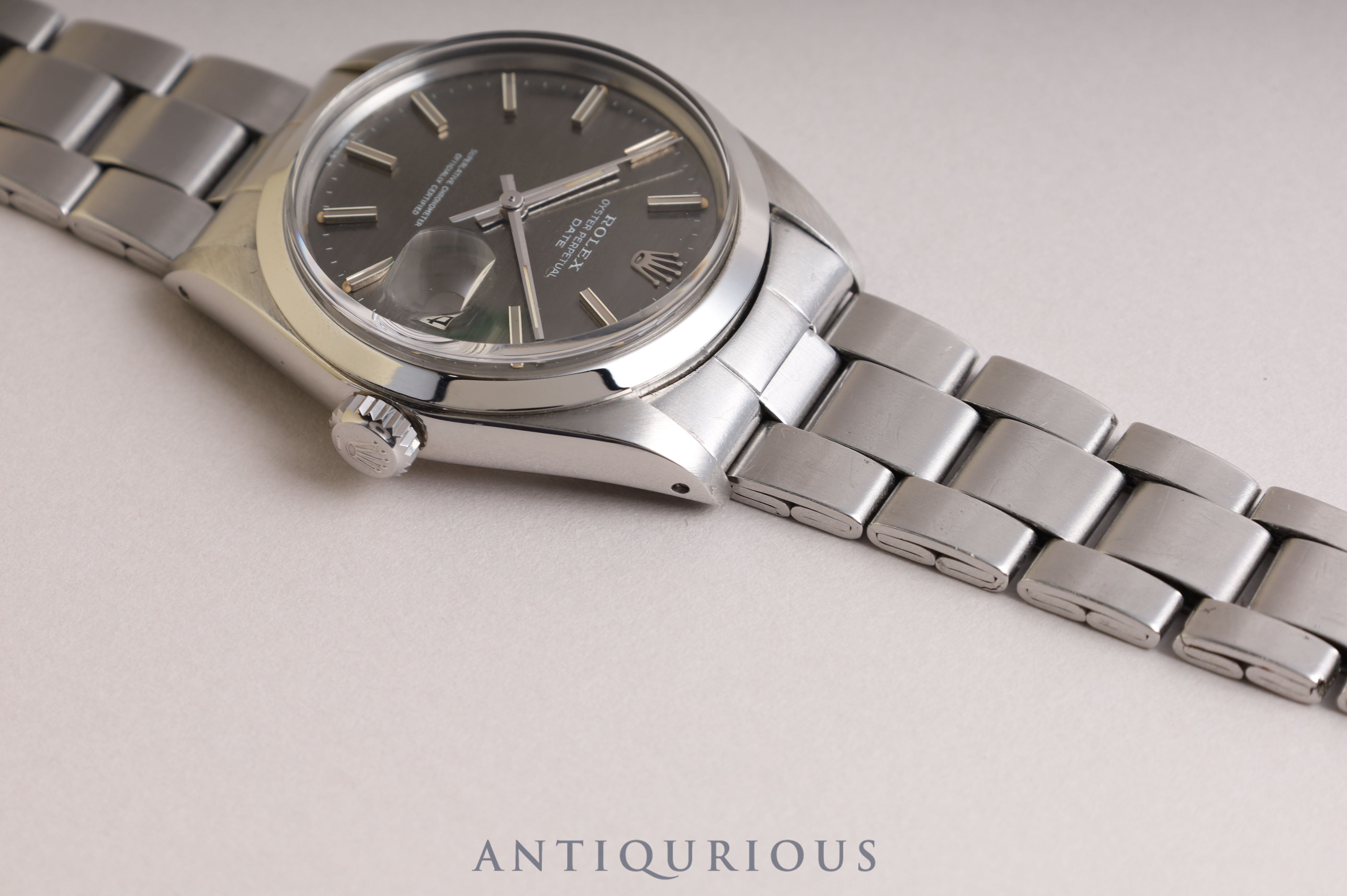 ROLEX Oyster Perpetual Date 1500