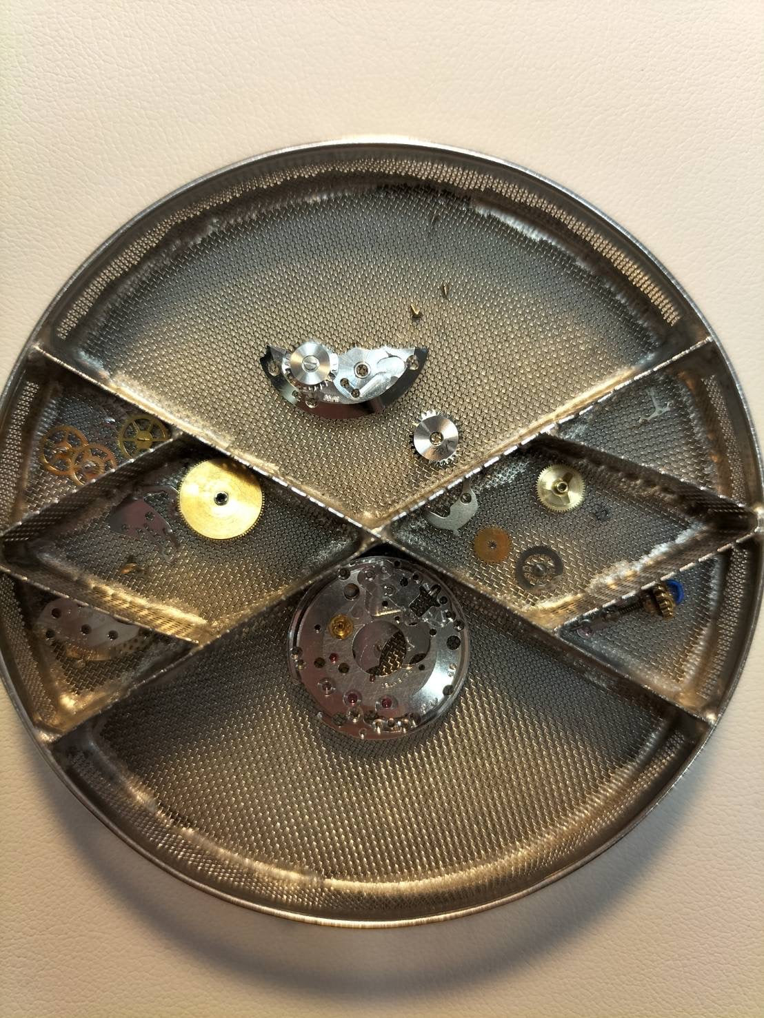 カルティエ マストタンク LM 手巻き Cal.78-1 SV925 革 純正ピンバックル（GP） アイボリーローマン文字盤（SWISS表記）オーバーホール済み