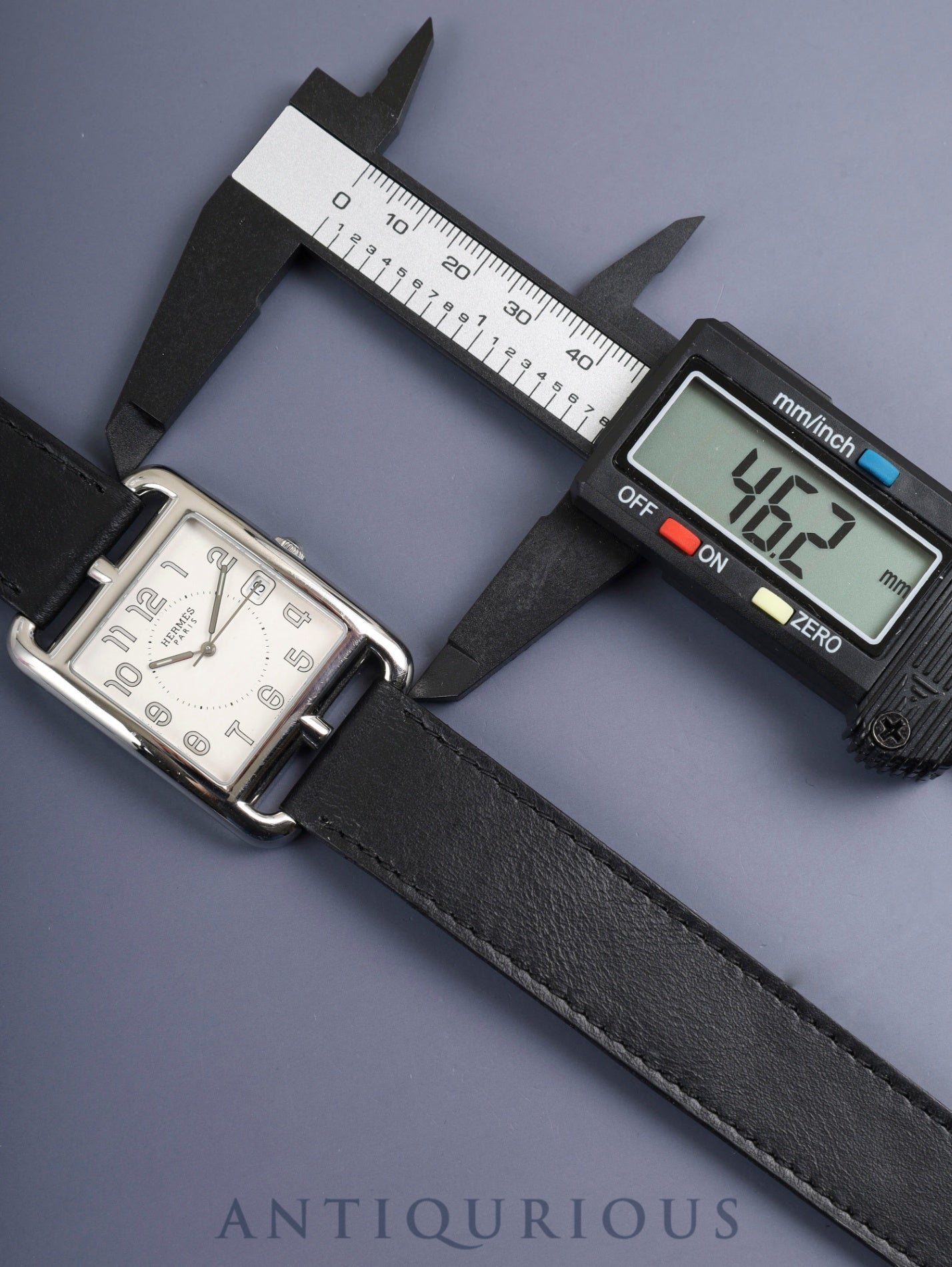 Hermes Cape Cod CC1.810 Quartz Cal.164111 Stainless Steel Leather Strap Original Buckle (Stainless Steel) Silver Arabic Dial Overhauled