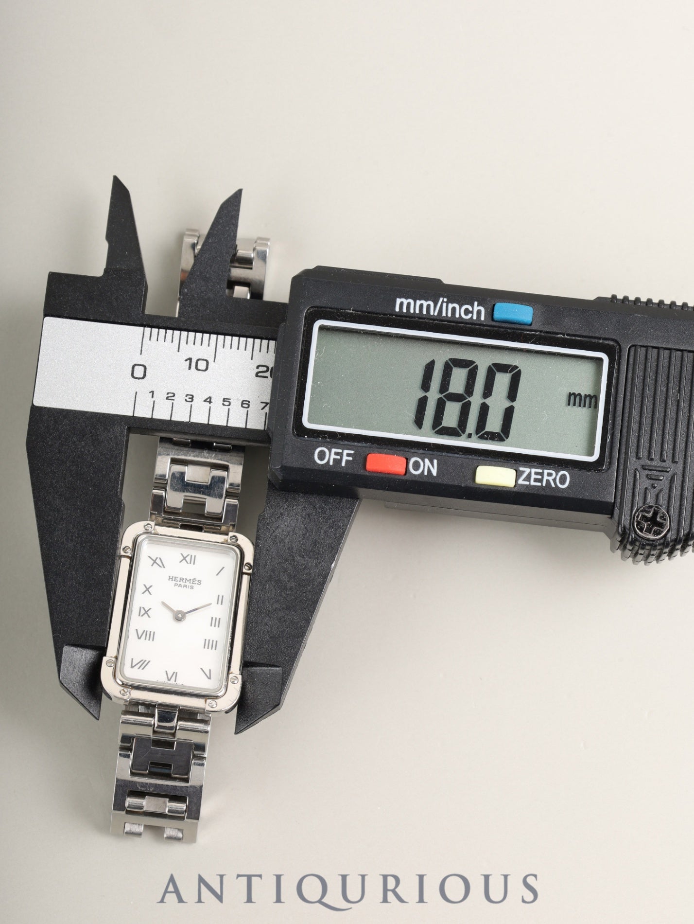 エルメス クロアジュール CR2.210 クォーツ Cal.976.001 SS SS ホワイトシェル文字盤（SWISS MADE表記）箱 保証書（2003年）オーバーホール済み