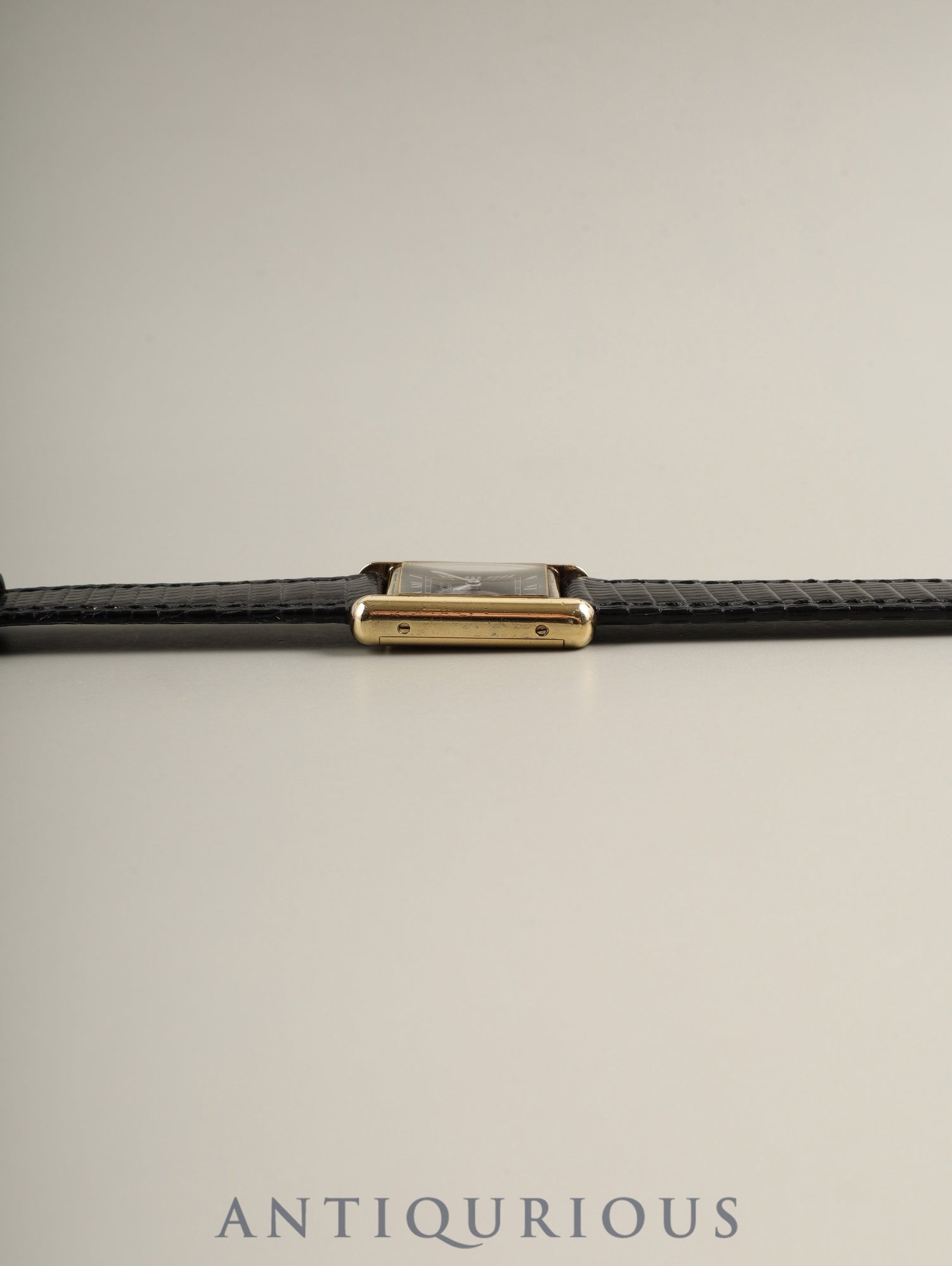 カルティエ マストタンク SM 手巻き SV925 Cal.78-1 / 2512-1 SV925 革 純正ピンバックル（GP）ブラックローマン文字盤（SWISS表記 ） オーバーホール済み