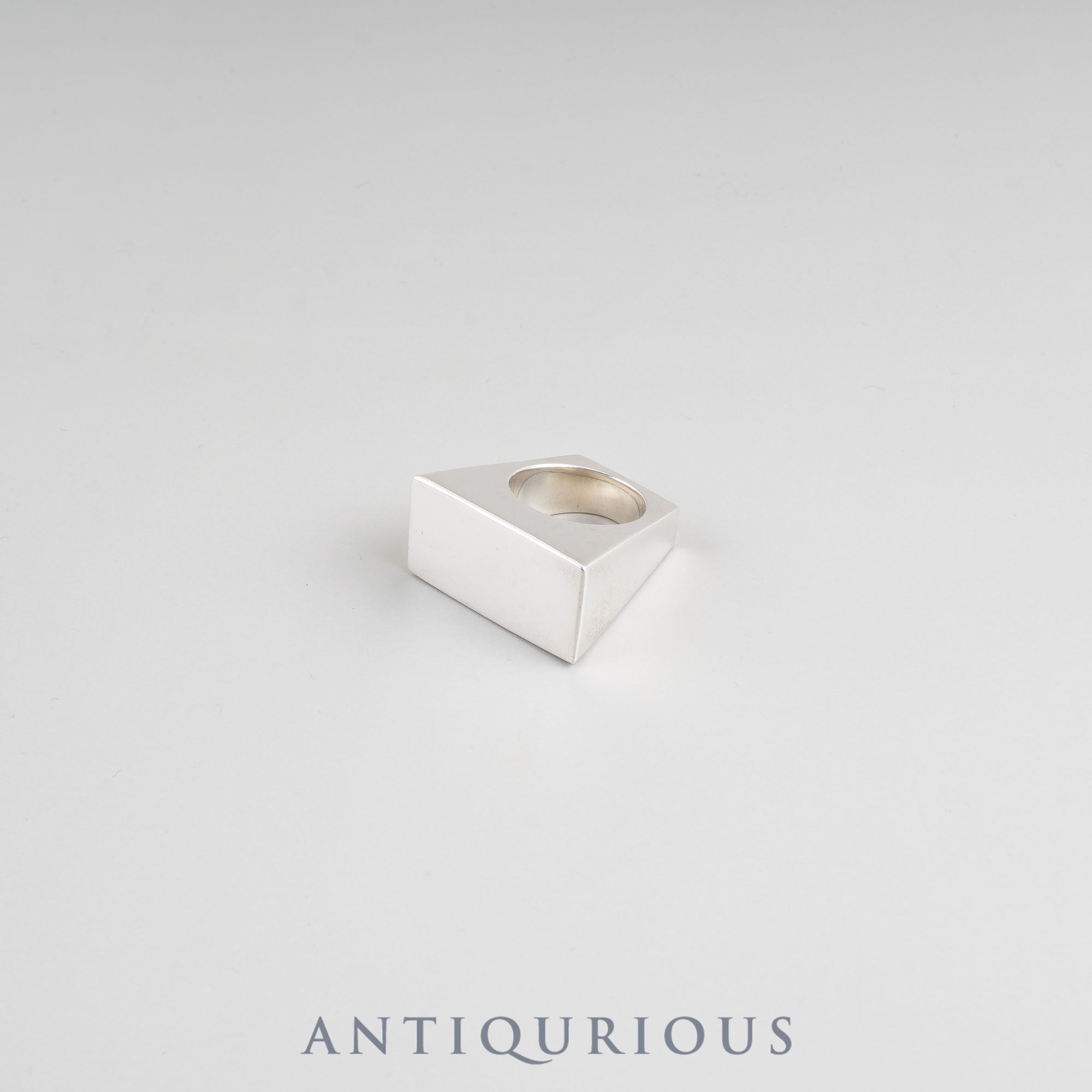 ティファニー リング レクタングルブロック スターリングシルバー 約13号