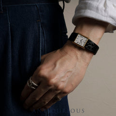 Piaget Rectangular 9287 Manual Winding Caliber 9P2 750 Leather Strap with Genuine Buckle (750) White Roman Dial Overhauled