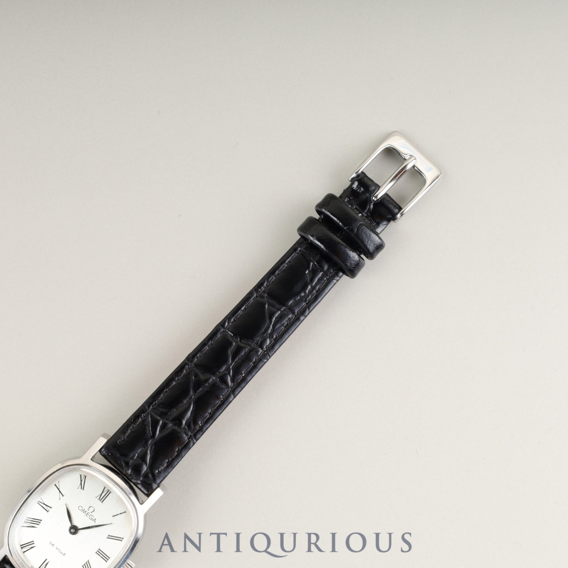 OMEGA 手巻き　正確稼働　オニキスリュウズ　裏蓋シール　純正尾錠・ベルト・箱 OMEGA 手巻き 正確稼働 オニキスリュウズ 裏蓋シール 純正尾錠・ベルト