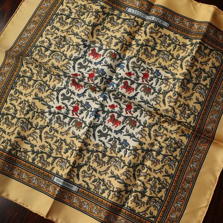 Hermès Scarf Carré 45 CHASSE EN INDE Hunting in India 100% Silk