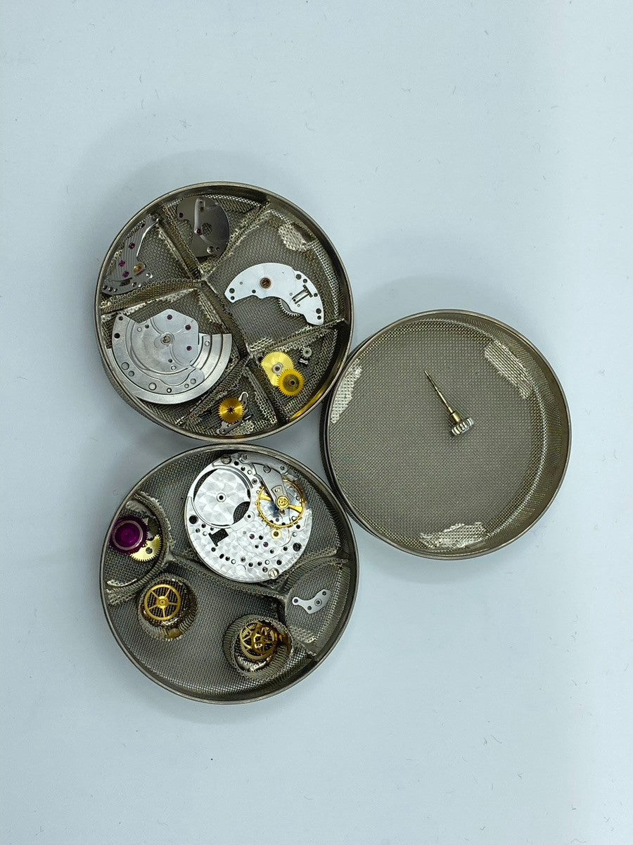 ロレックス オイスターパーペチュアルデイト 1500 自動巻き Cal.1560  SS SS シルバー文字盤 11番（1964年）オーバーホール済み