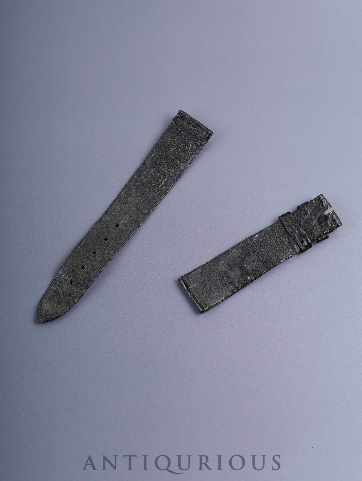 IWCオールドインター 2584 手巻き SS 革 純正ピンバックル（SS）ブラック文字盤 (SWISS表記）純正レザーベルト付き オーバーホール済み アイダブリュシー