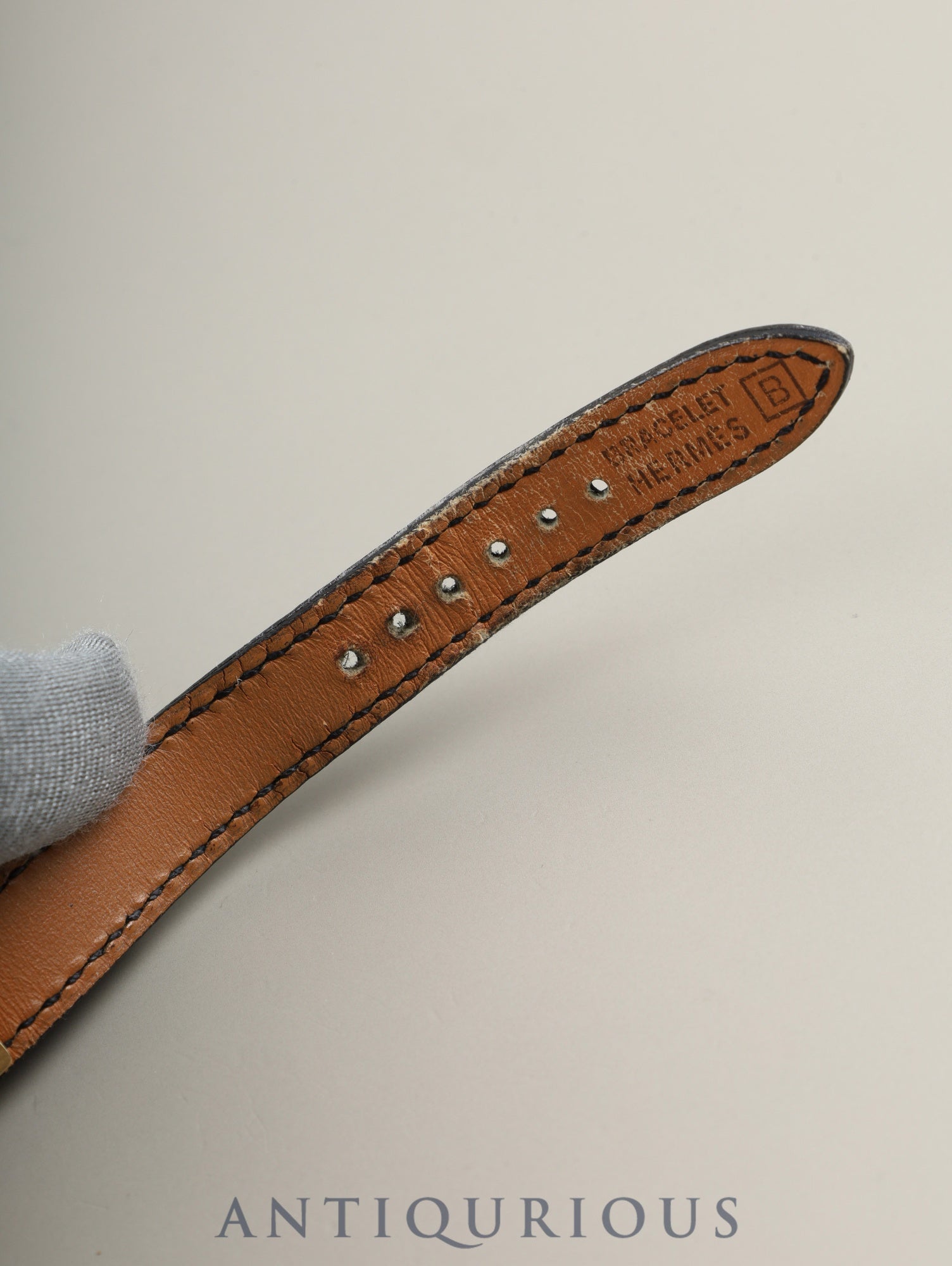 エルメス ケリーウォッチ KE1.201 クォーツ Cal.- GP 純正革ベルト（□B刻印：1998年 ）純正ピンバックル（GP）オニキス文字盤 箱 冊子 保証書（無記載）オーバーホール済み