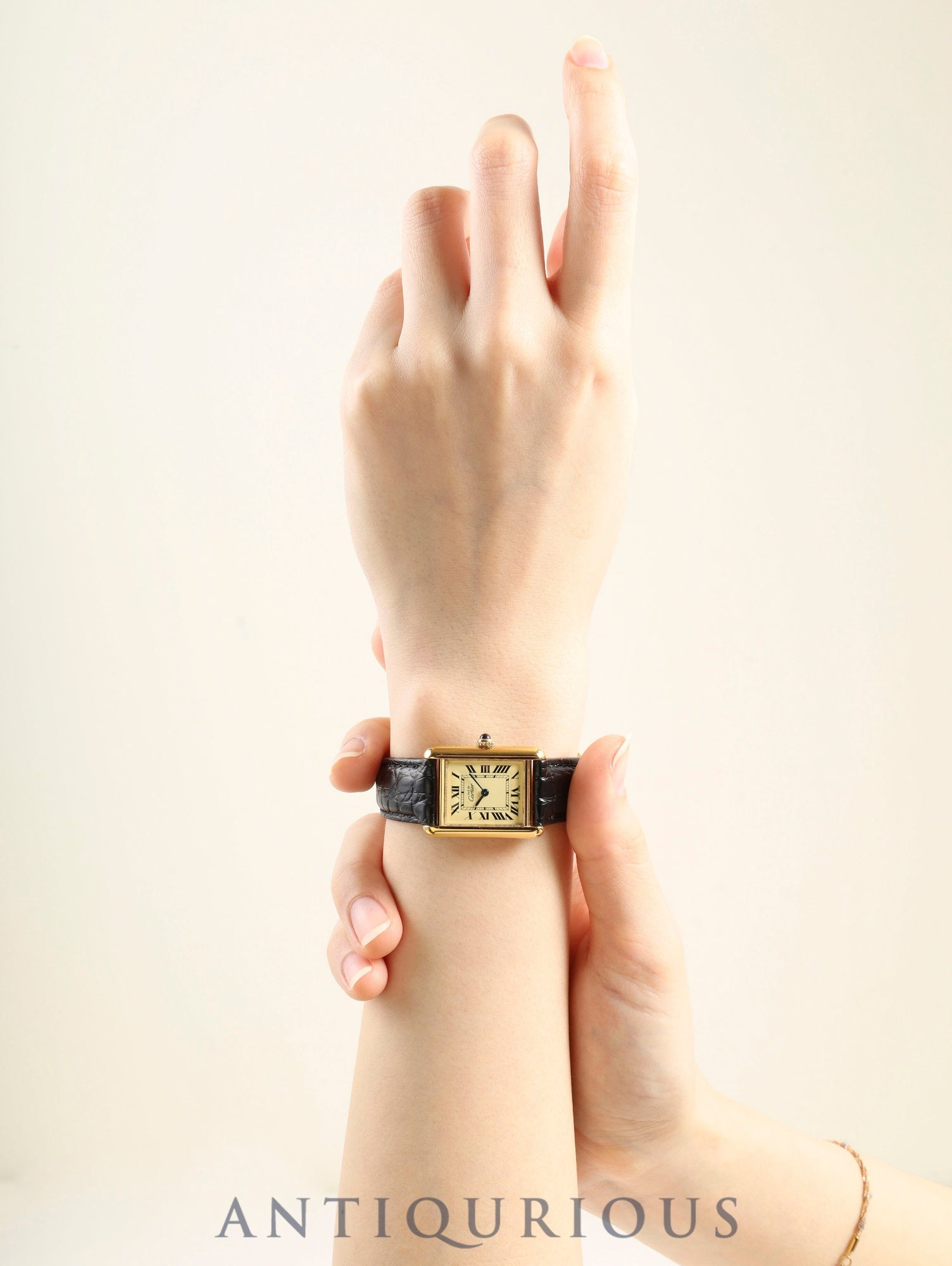 Cartier Must Tank MM 2415 Quartz Caliber 057 SV925 Leather Watch with Genuine D-buckle (GP) Ivory Roman Dial (SWISS MADE Marking) Circa 1990-2004 Box Warranty Card Overhauled