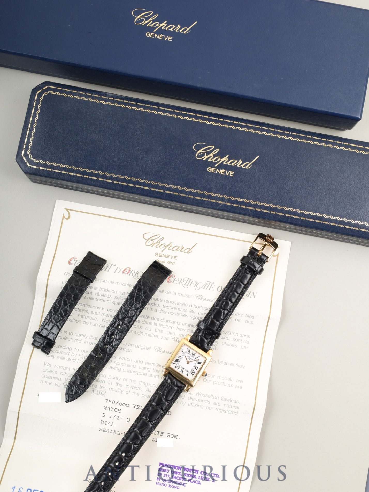 ショパール クラシック スクエア 12/7366  クォーツ Cal.976.001 750YG 革 純正尾錠（GP） ホワイトローマン文字盤 箱 冊子 保証書（2001年）純正ベルト オーバーホール済み