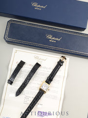 ショパール クラシック スクエア 12/7366  クォーツ Cal.976.001 750YG 革 純正尾錠（GP） ホワイトローマン文字盤 箱 冊子 保証書（2001年）純正ベルト オーバーホール済み