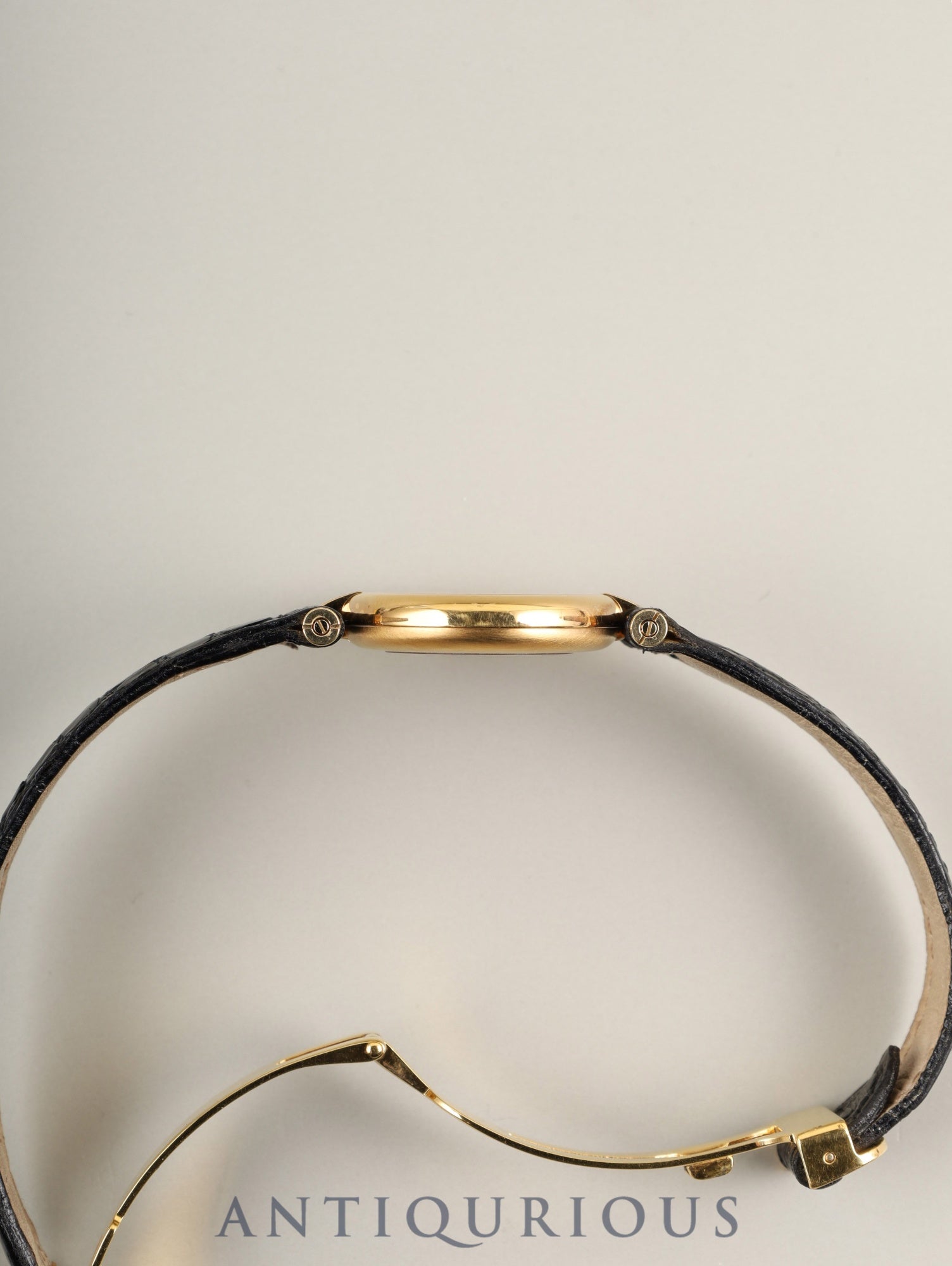 Cartier Must Vendome VLC SM 590004 Quartz SV925 Genuine Leather Strap Genuine D-Buckle (GP) Black Roman Numeral Dial (SWISS MADE) Warranty Card (blank) Complete service performed at Cartier boutique.