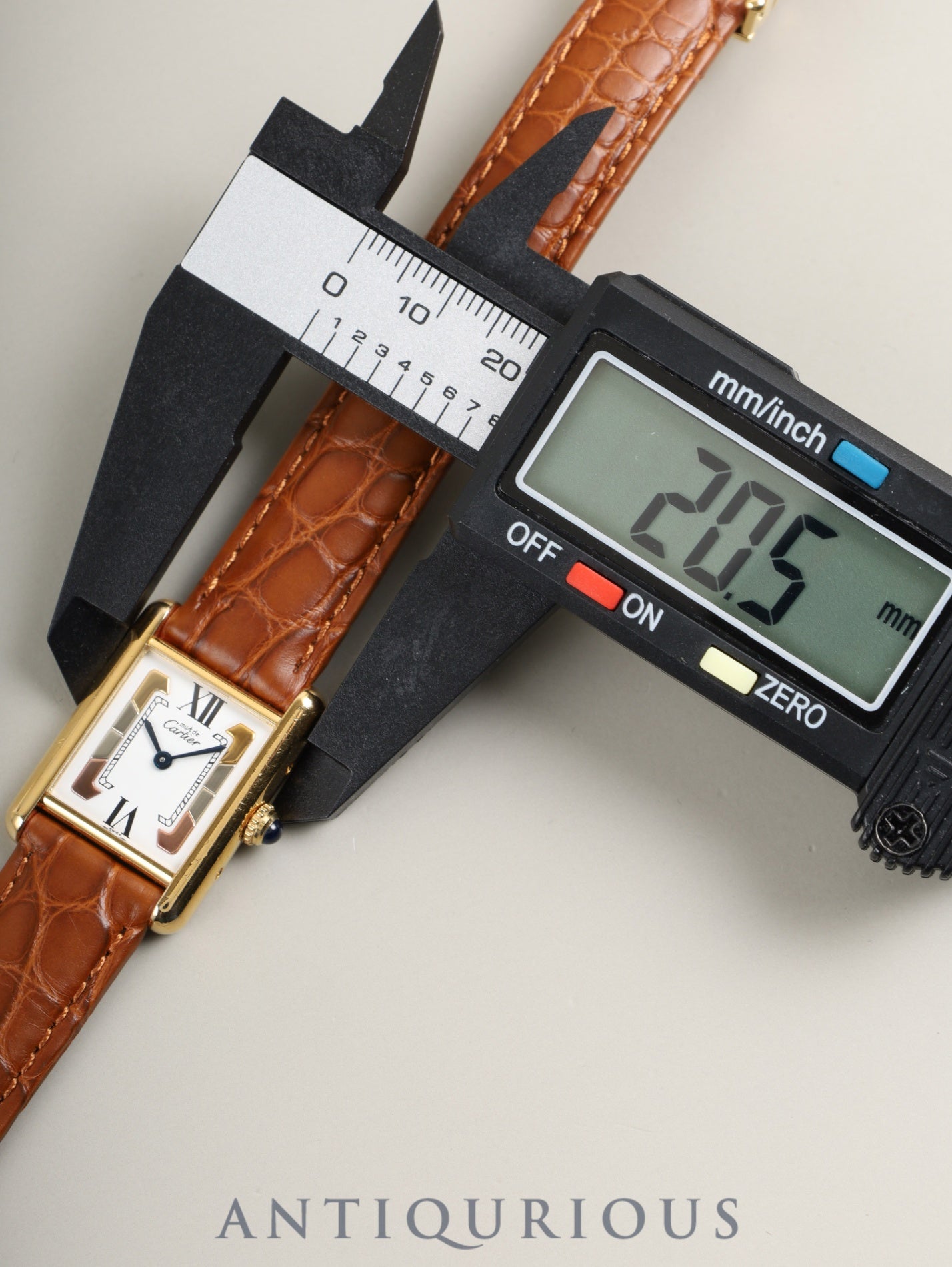 カルティエ マストタンク SM 5057001 クォーツ Cal.-  SV925 革  純正Dバックル（GP）サイドトリニティ文字盤（SWISS表記）カルティエブティックにてコンプリートサービス済み