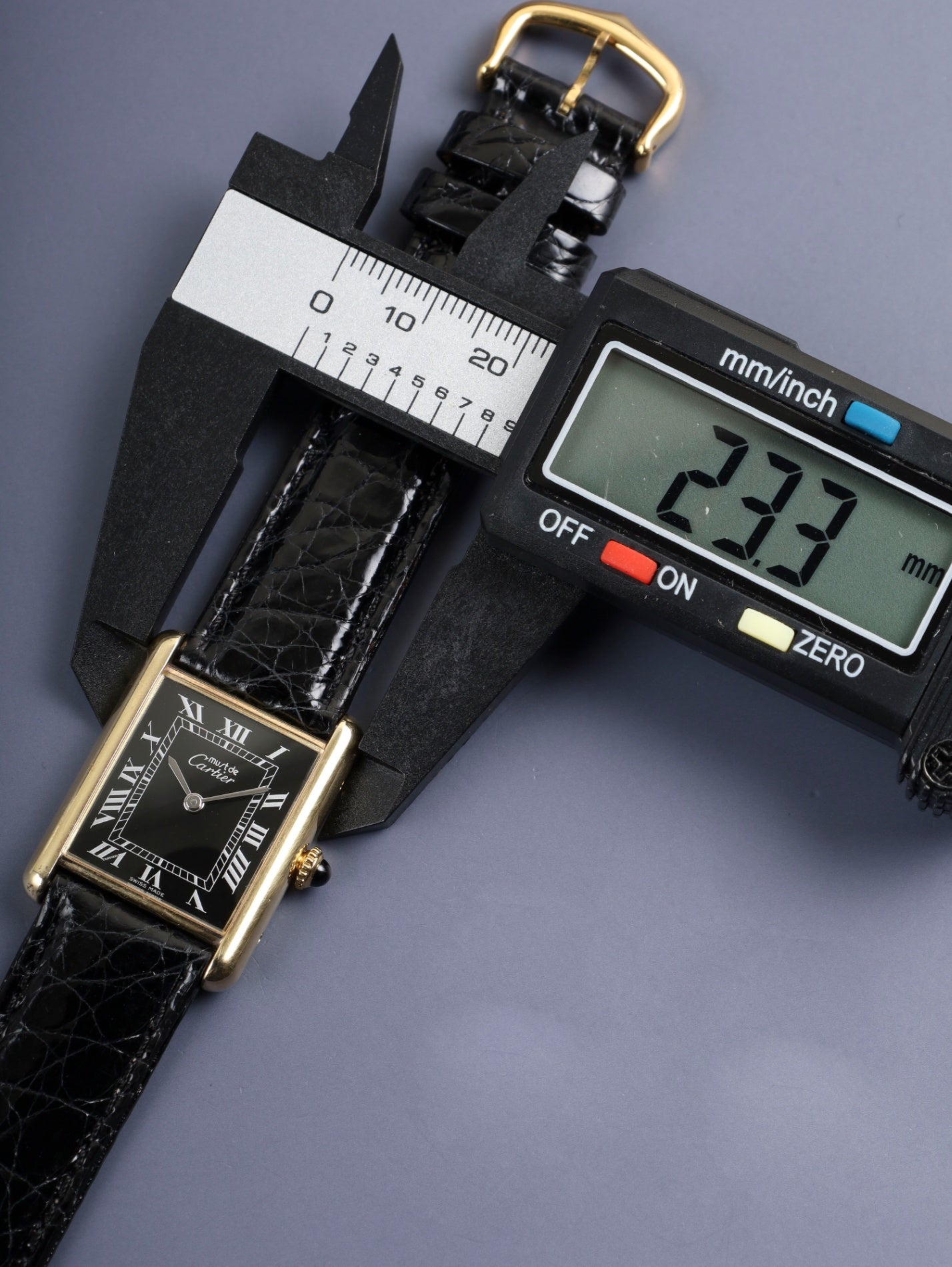 カルティエ マストタンク LM 手巻き Cal.78-1 SV925 革 純正ピンバックル（GP） ブラックローマン文字盤（SWISS MADE表記）カルティエブティックにてコンプリートサービス（フルメンテナンス）済み