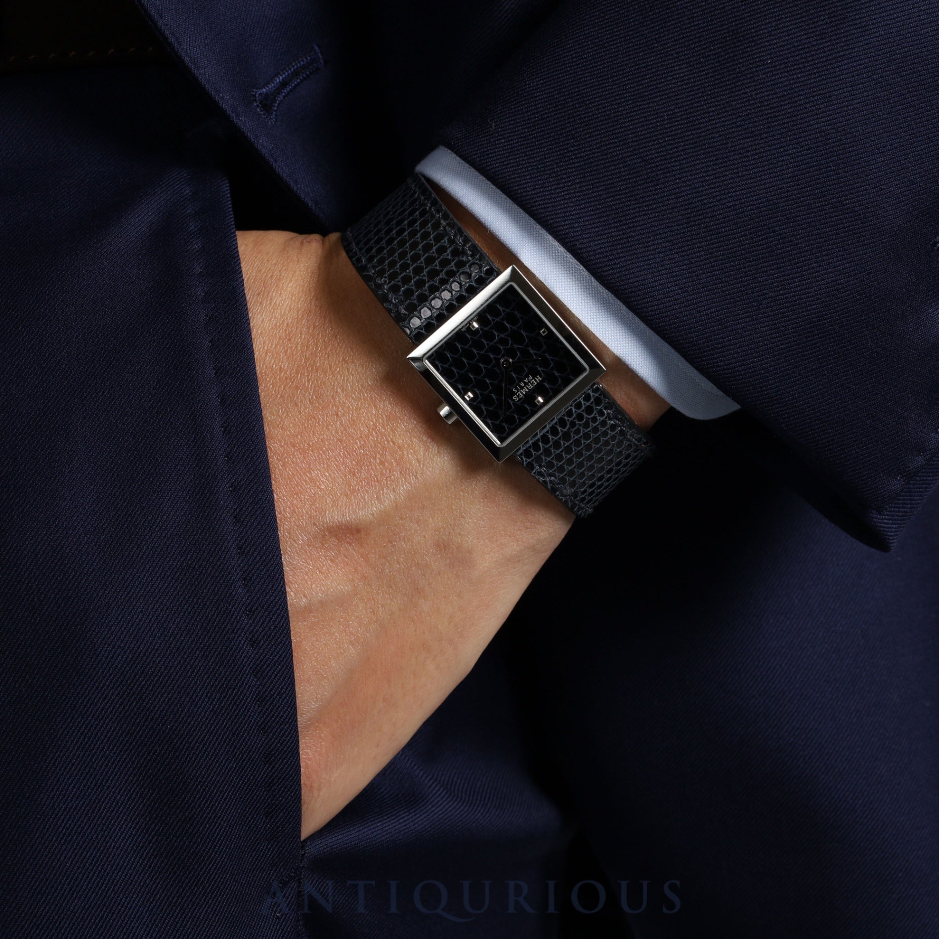 Hermes Calecuir CU2.210 Quartz SS Genuine Leather Strap Genuine Buckle (SS) Navy Dial Battery Replaced