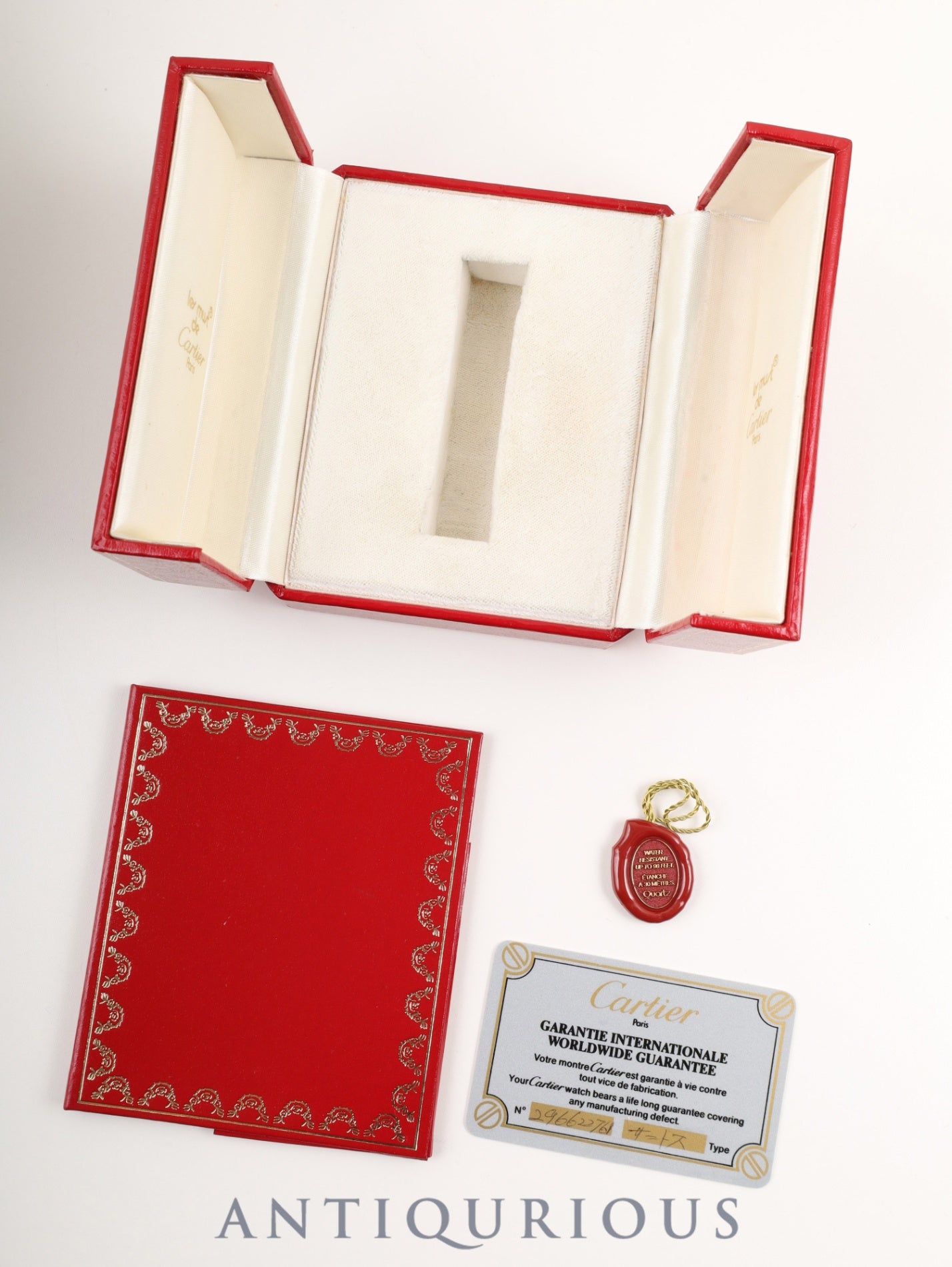 カルティエ サントス オクタゴン LM 2966 AC17.99gr 自動巻き SS×YG SS×YG ホワイトローマン文字盤 箱 保証書（1982年）修理明細書（印刷）タグ カルティエブティックにてコンプリートサービス（フルメンテナンス）済み