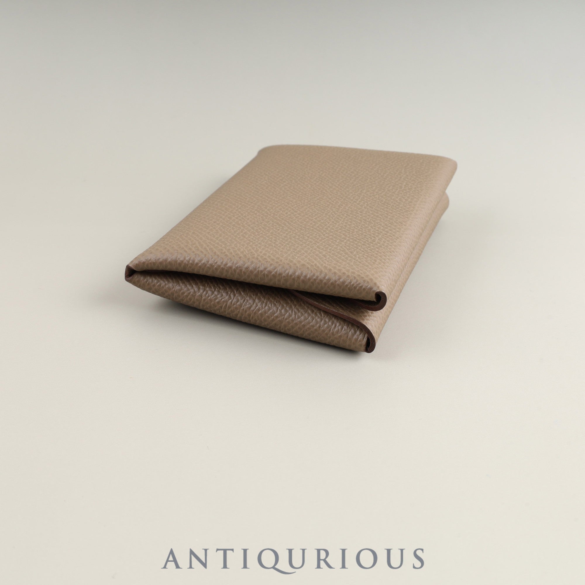 エルメス カルヴィ デュオ ヴォーエプソン コインケース エトゥープ 箱